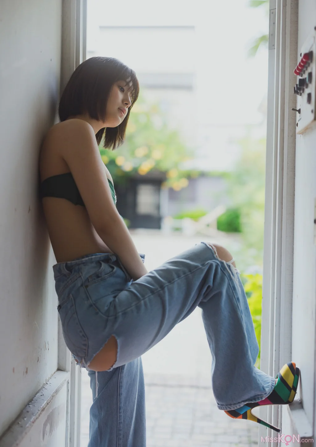 Ruka Kitano (北野瑠華)_『誘惑の華』BOMBデジタル写真集