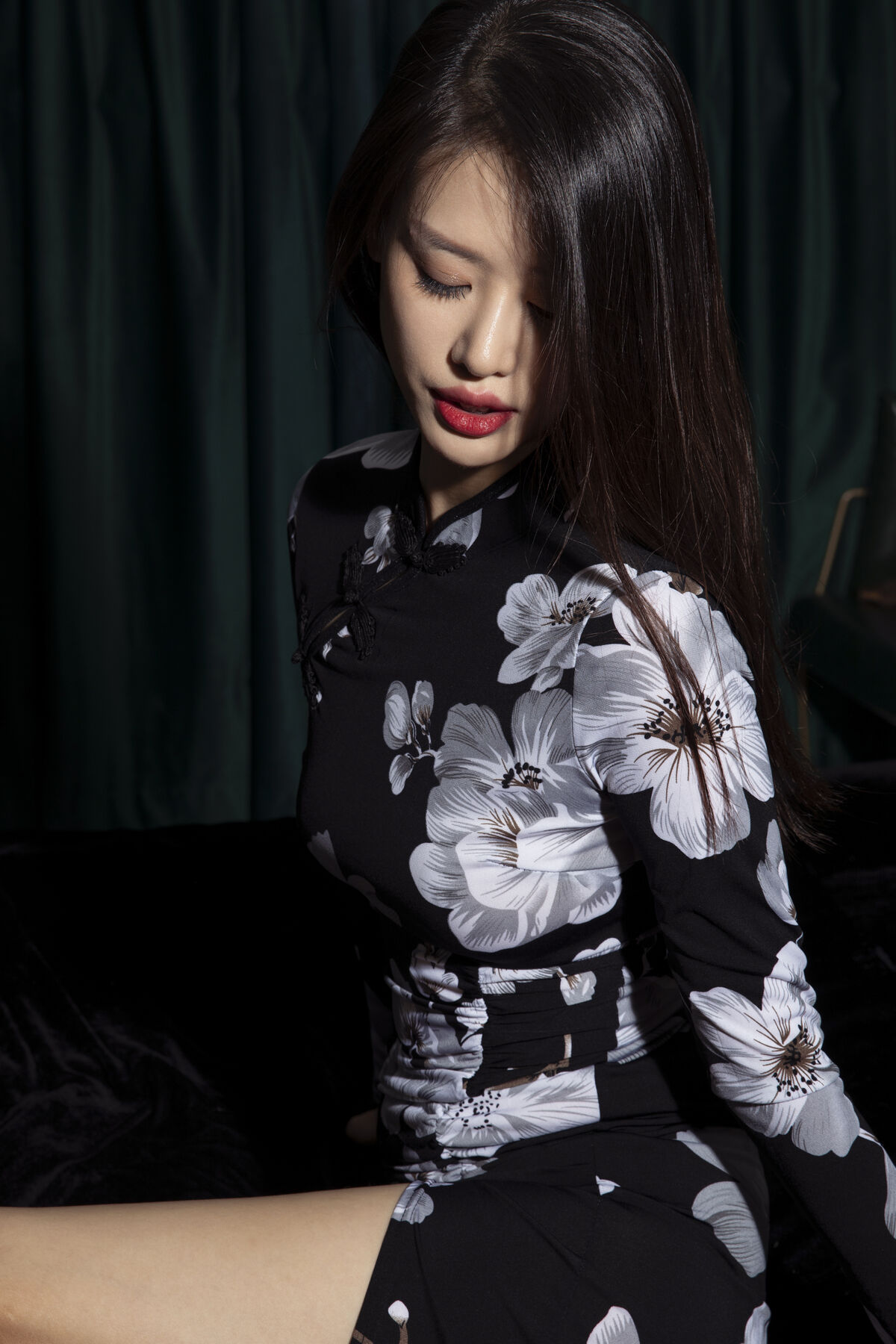 YiTuYu艺图语 Vol.8809 Chenaling_CL