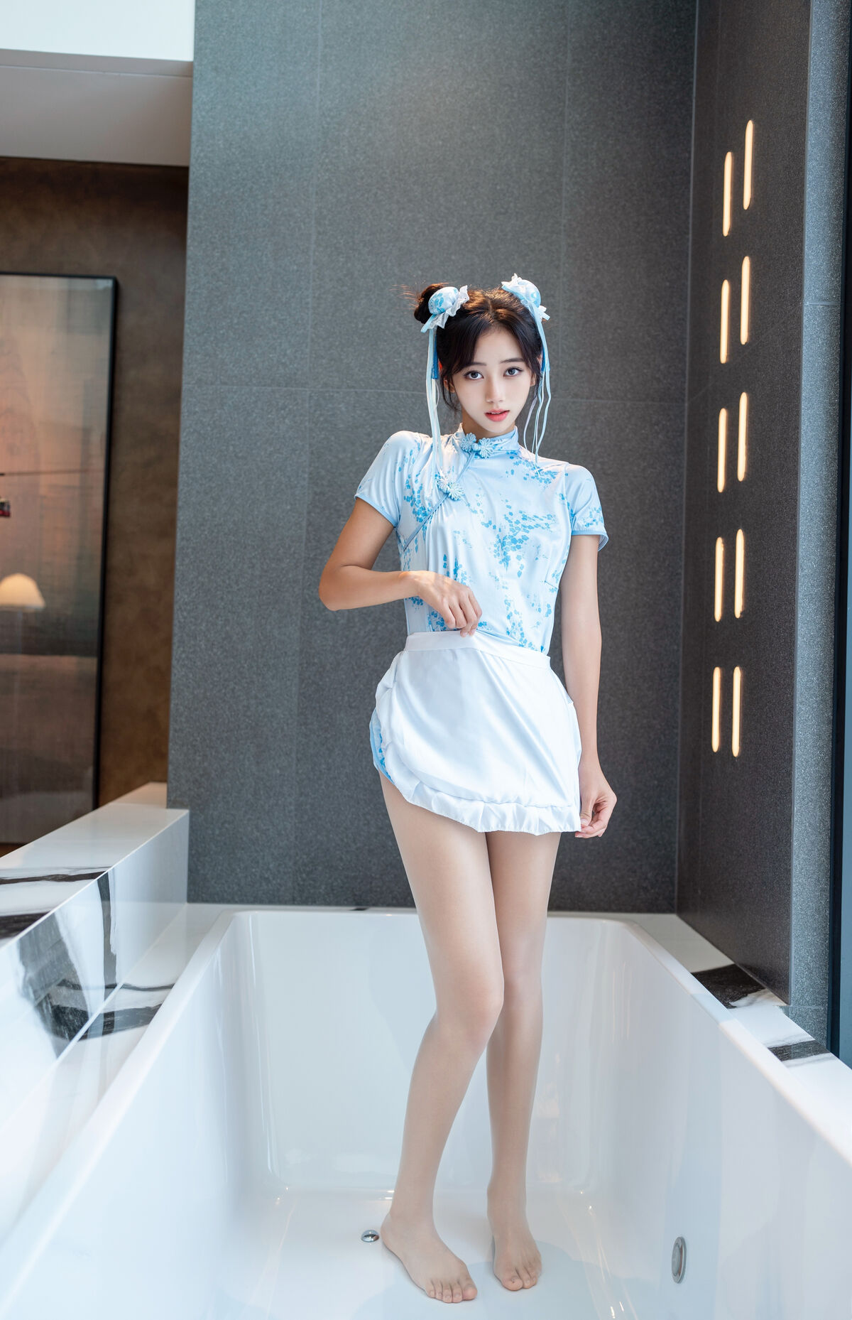 XiuRen秀人网 Uncensored Shi An An 时安安 - R18 秀人网模特 春丽青花瓷