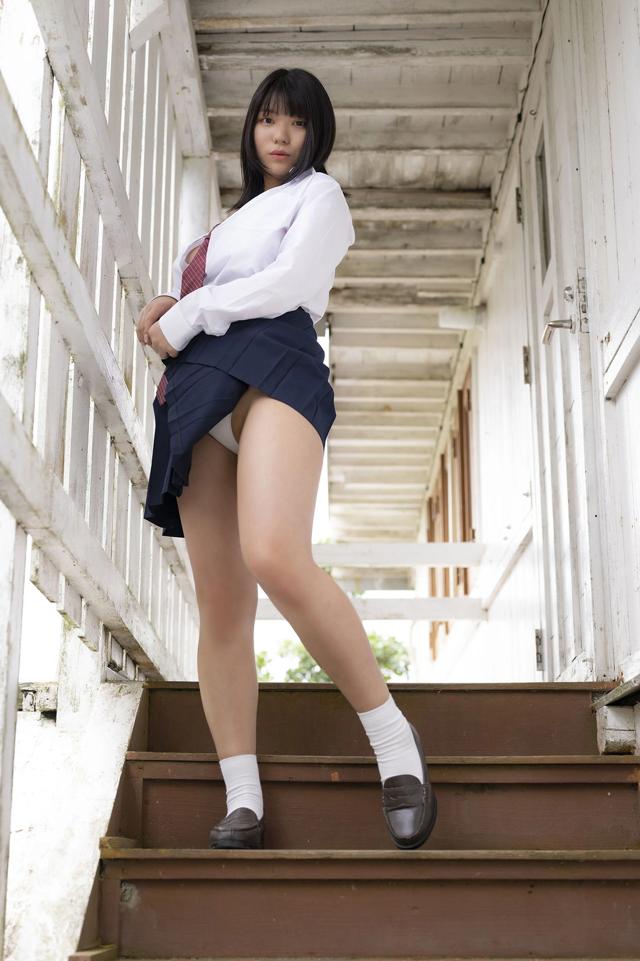 Memo Oba 大葉めも, Bamboo e-Book 写真集 「大きすぎる！」 Set.01