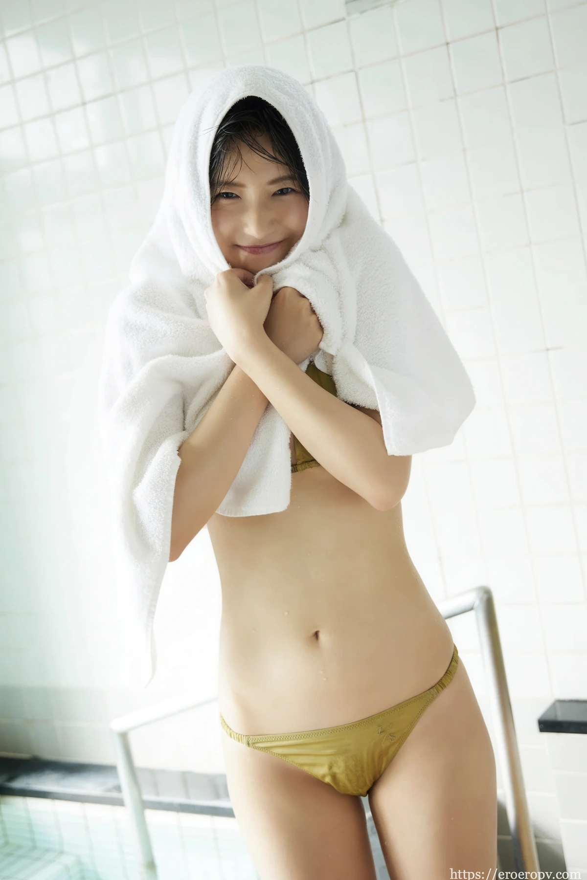 Nene Shida 志田音々, FRIDAYデジタル写真集 「My Beloved Summer Girl 愛しの」 Set.04