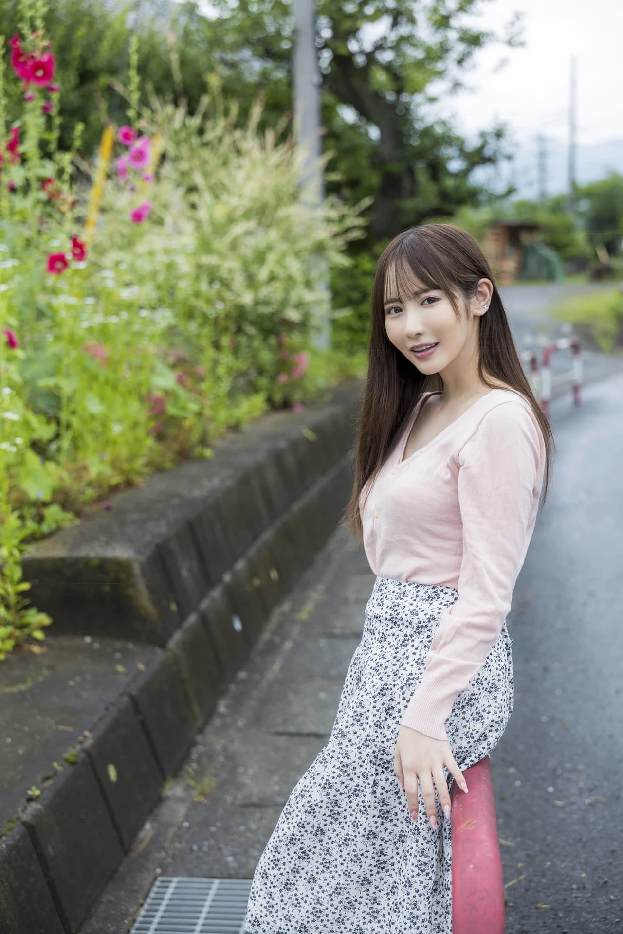 Rikka Ono 小野六花, 写真集 「あったまろ」 Set.02