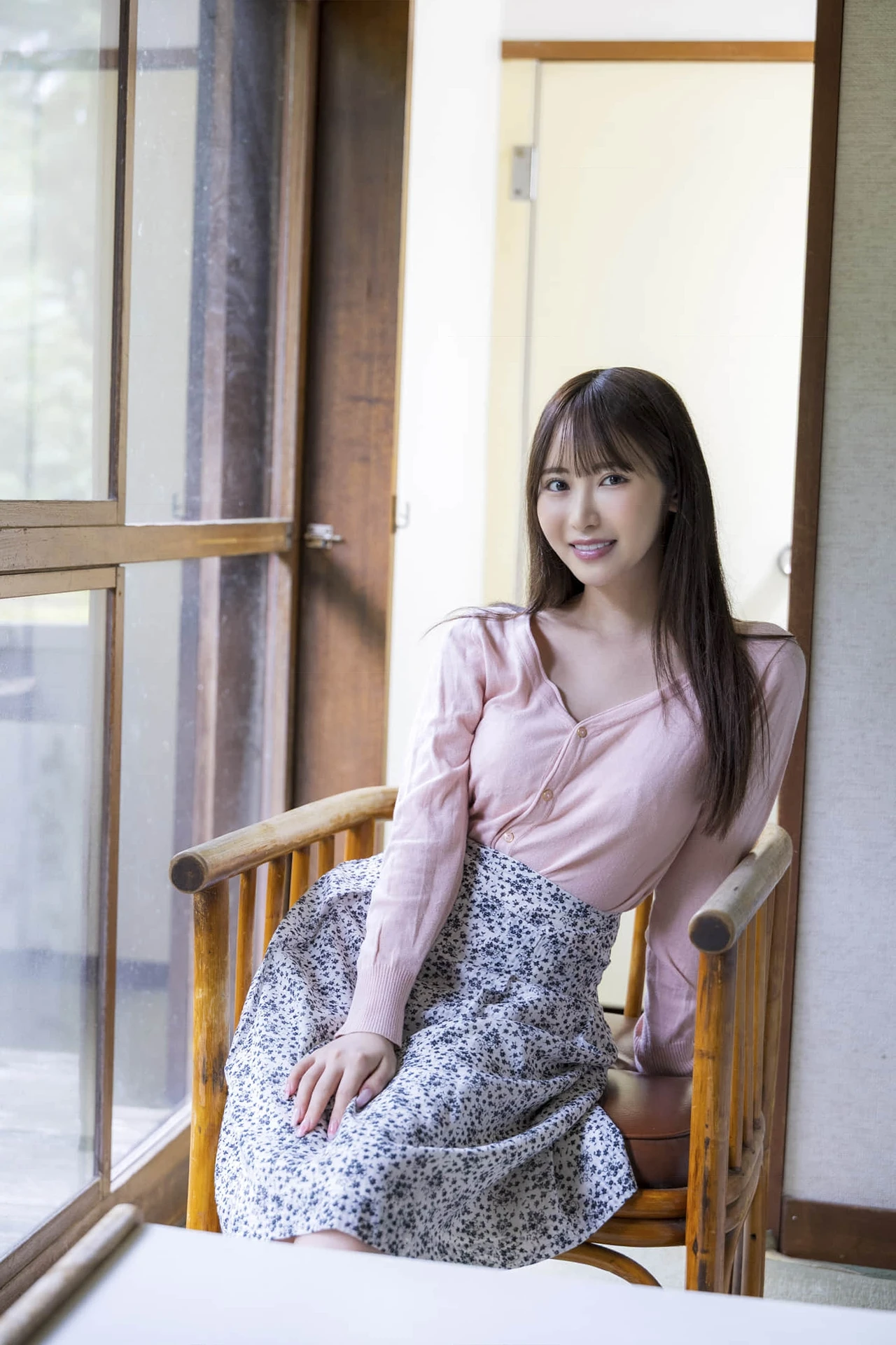 Rikka Ono 小野六花, 写真集 「あったまろ」 Set.02