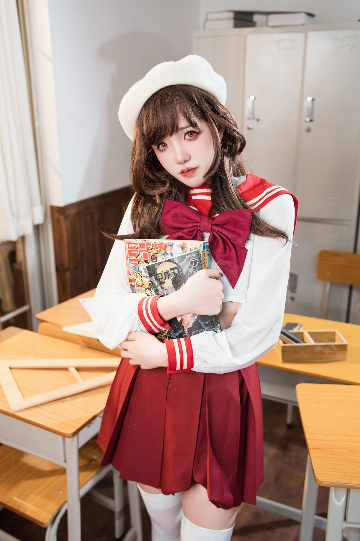 Cosplay 阿薰kaOri – 白虎女高中生