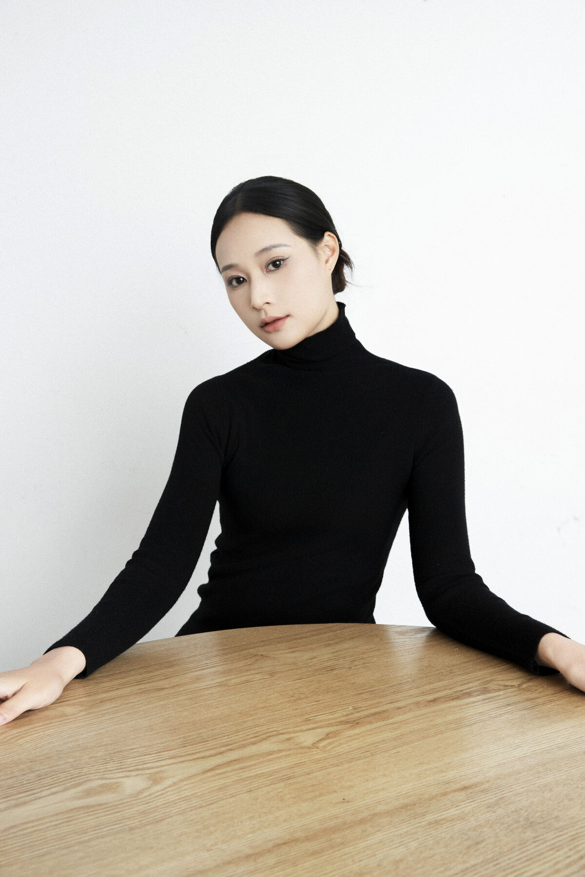 YiTuYu艺图语 Vol.8805 Yi Ming