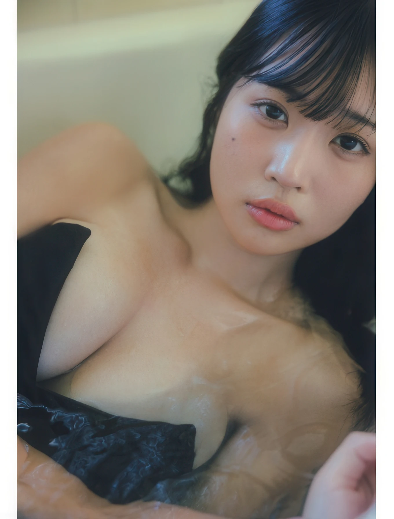 Miyuka Minami 南みゆか, FLASH 2025.12.23 (フラッシュ 2025年12月23日号)