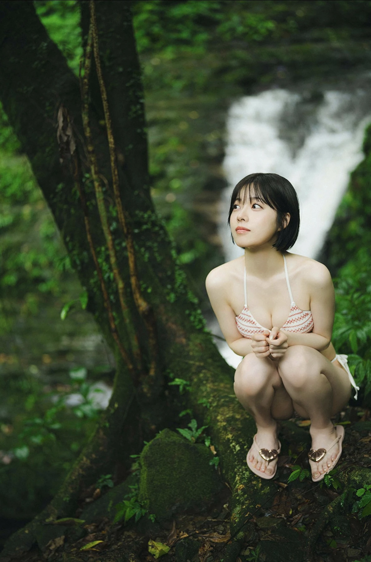 Karin Isobe 礒部花凜, 週プレ＋Special No.342 「かりんとりっぷ」 Set.01