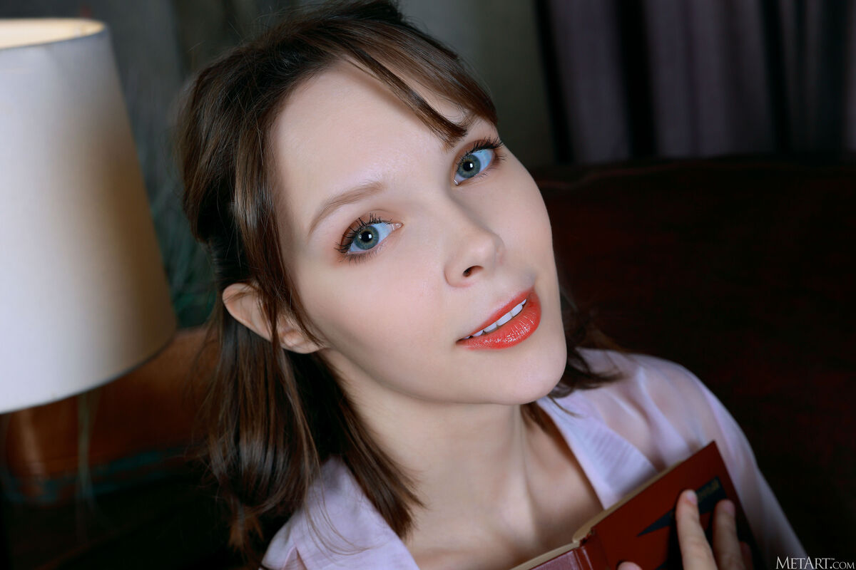MetArt Kitty Gem - Crimson Kiss Part01