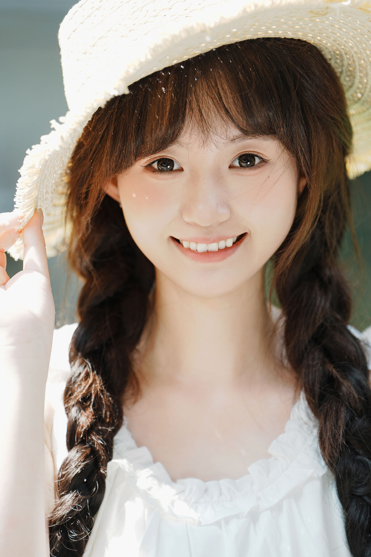 YiTuYu艺图语 Vol.8726 Qi E Luo Bo Guai