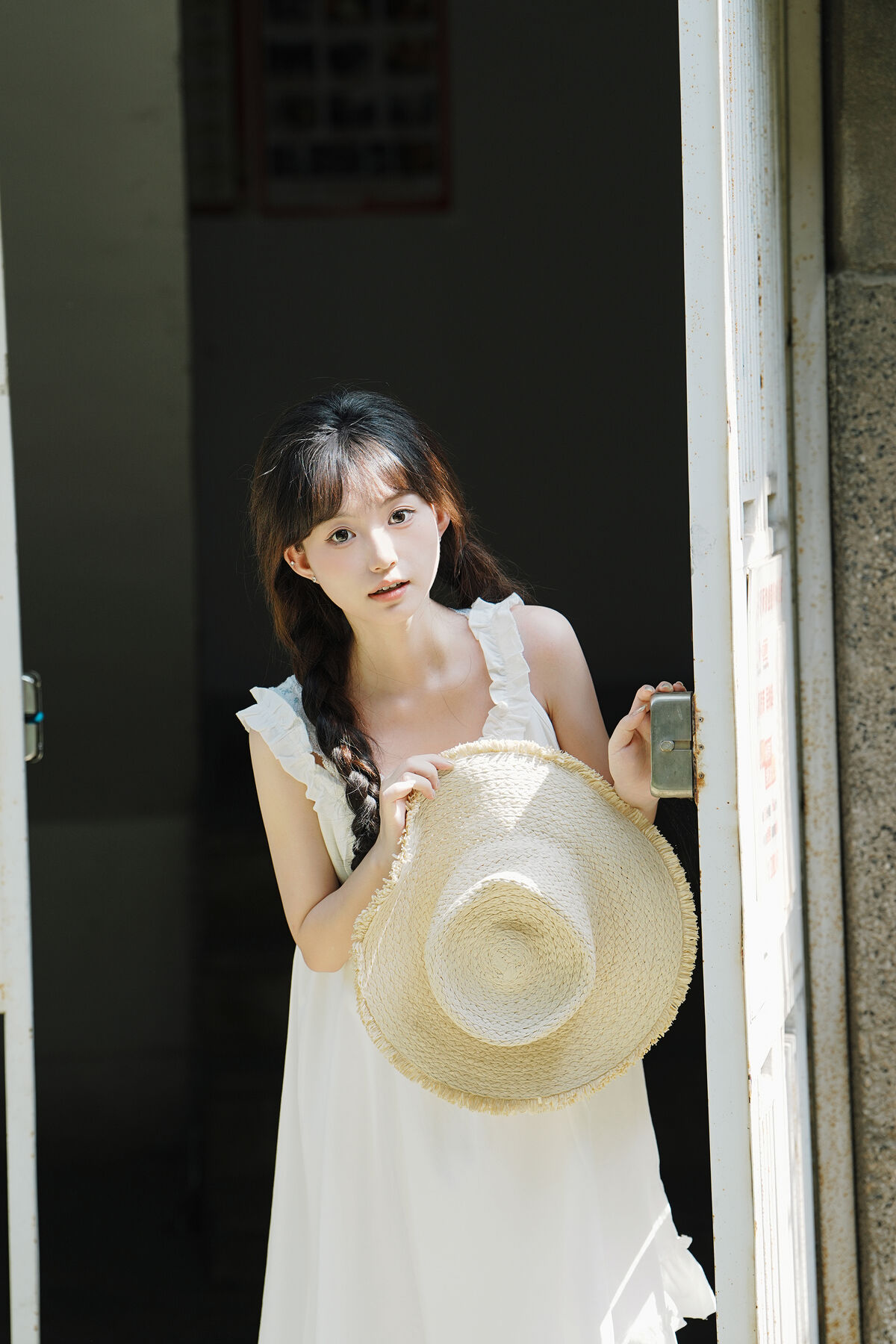 YiTuYu艺图语 Vol.8726 Qi E Luo Bo Guai