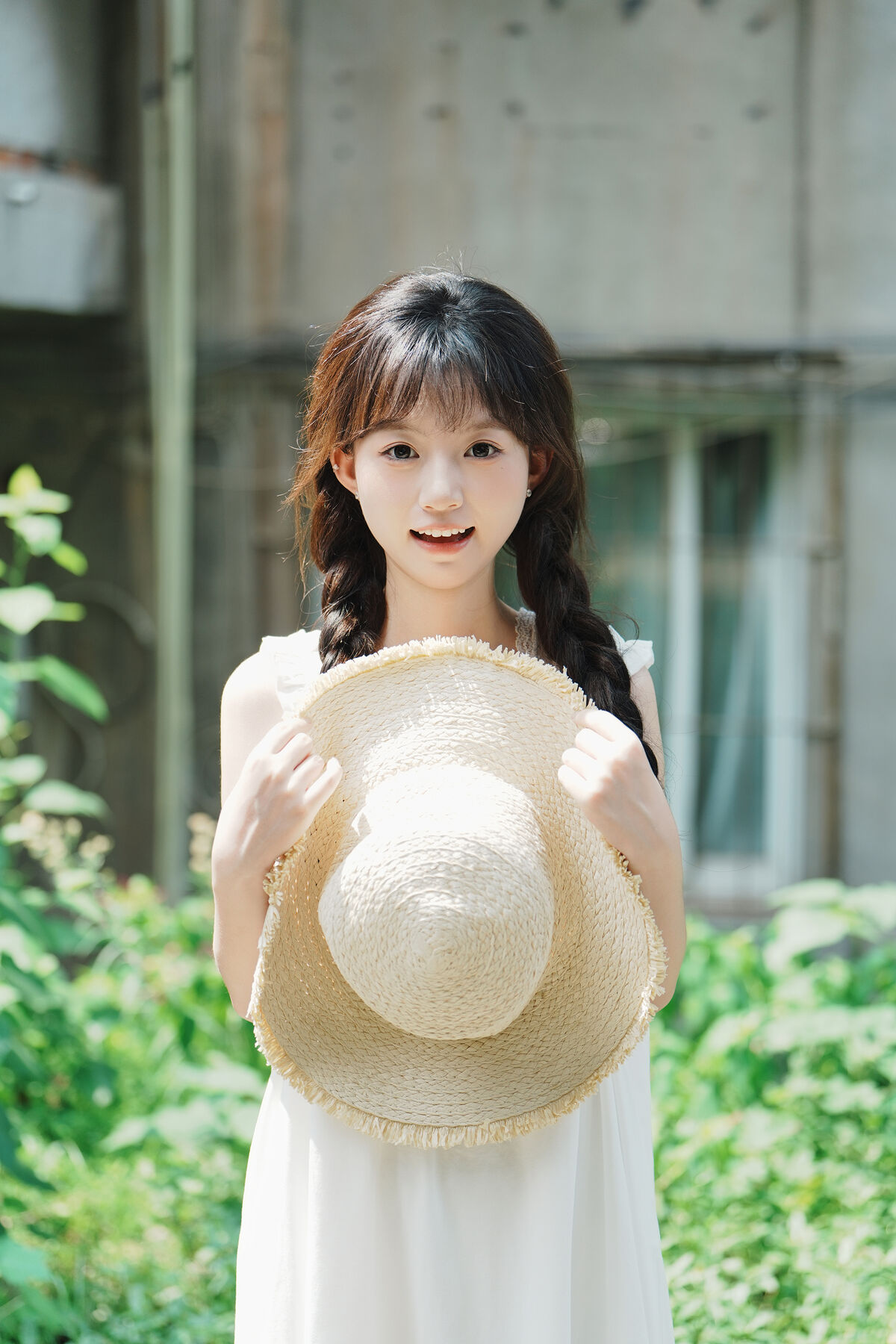 YiTuYu艺图语 Vol.8726 Qi E Luo Bo Guai