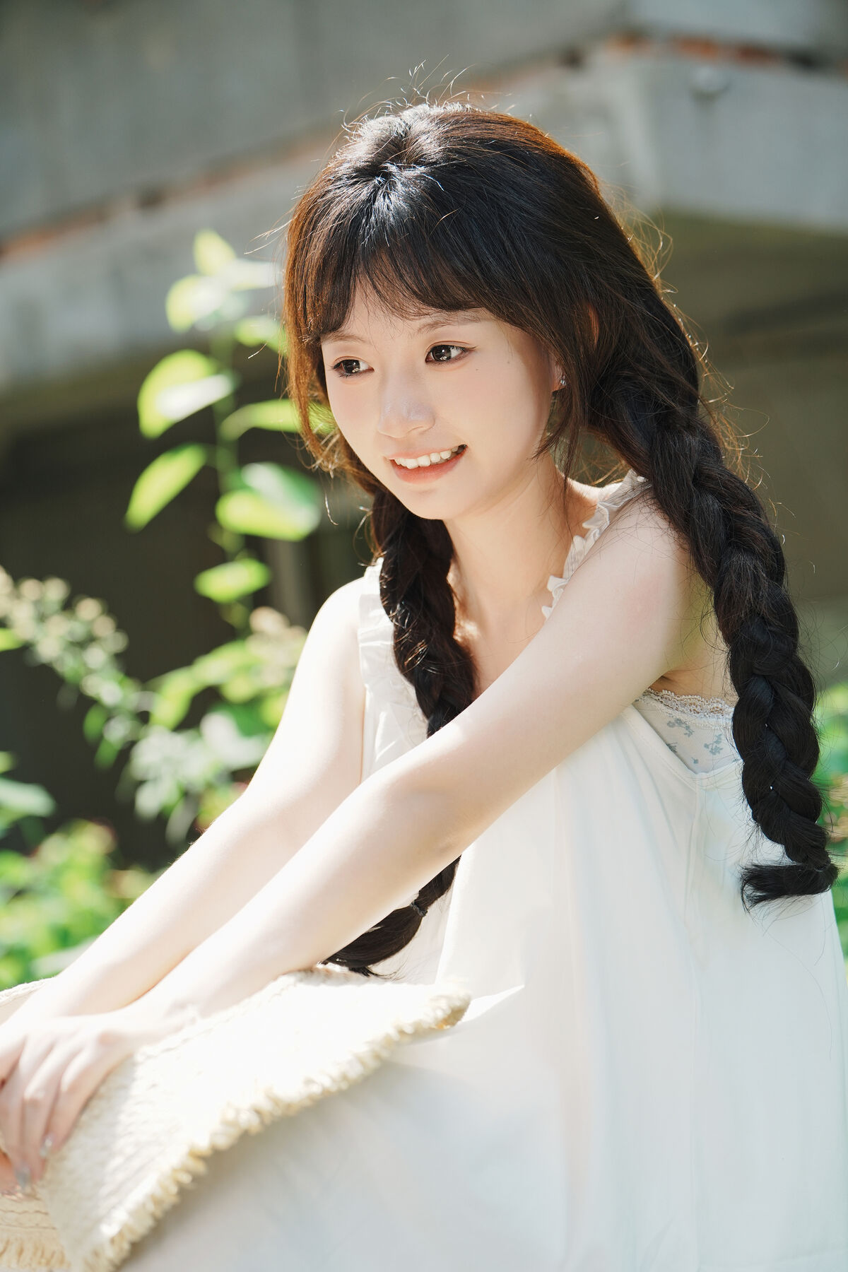 YiTuYu艺图语 Vol.8726 Qi E Luo Bo Guai