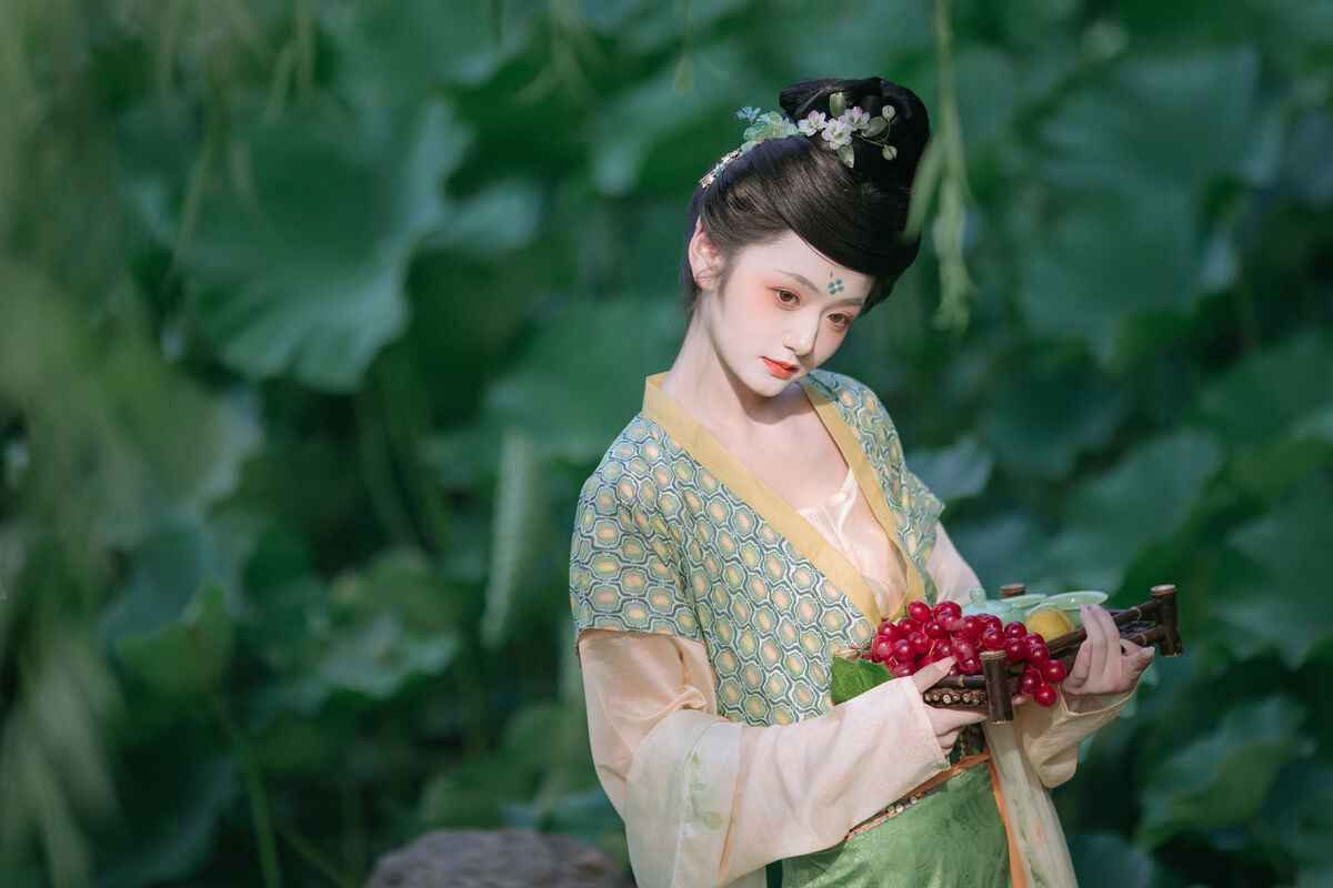 YiTuYu艺图语 Vol.8730 Chi Yan Zai Zhe Li