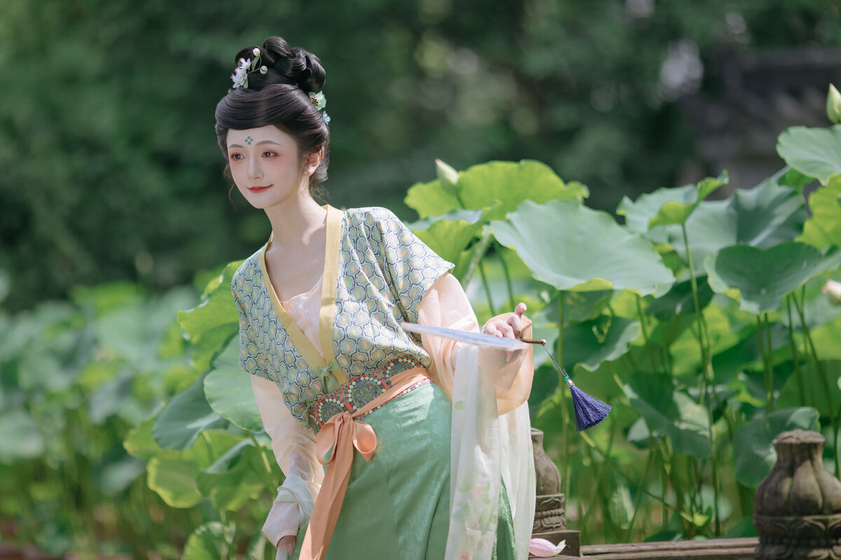 YiTuYu艺图语 Vol.8730 Chi Yan Zai Zhe Li