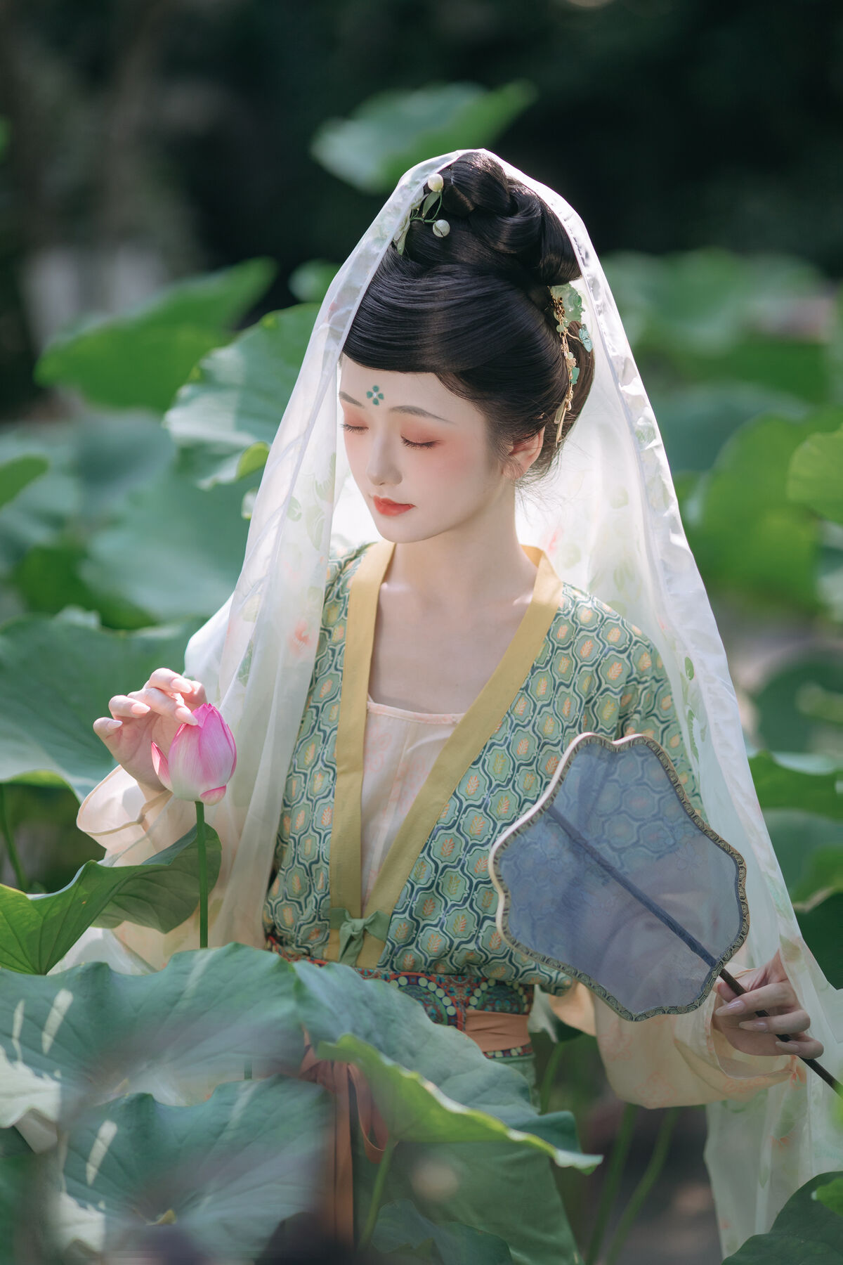 YiTuYu艺图语 Vol.8730 Chi Yan Zai Zhe Li