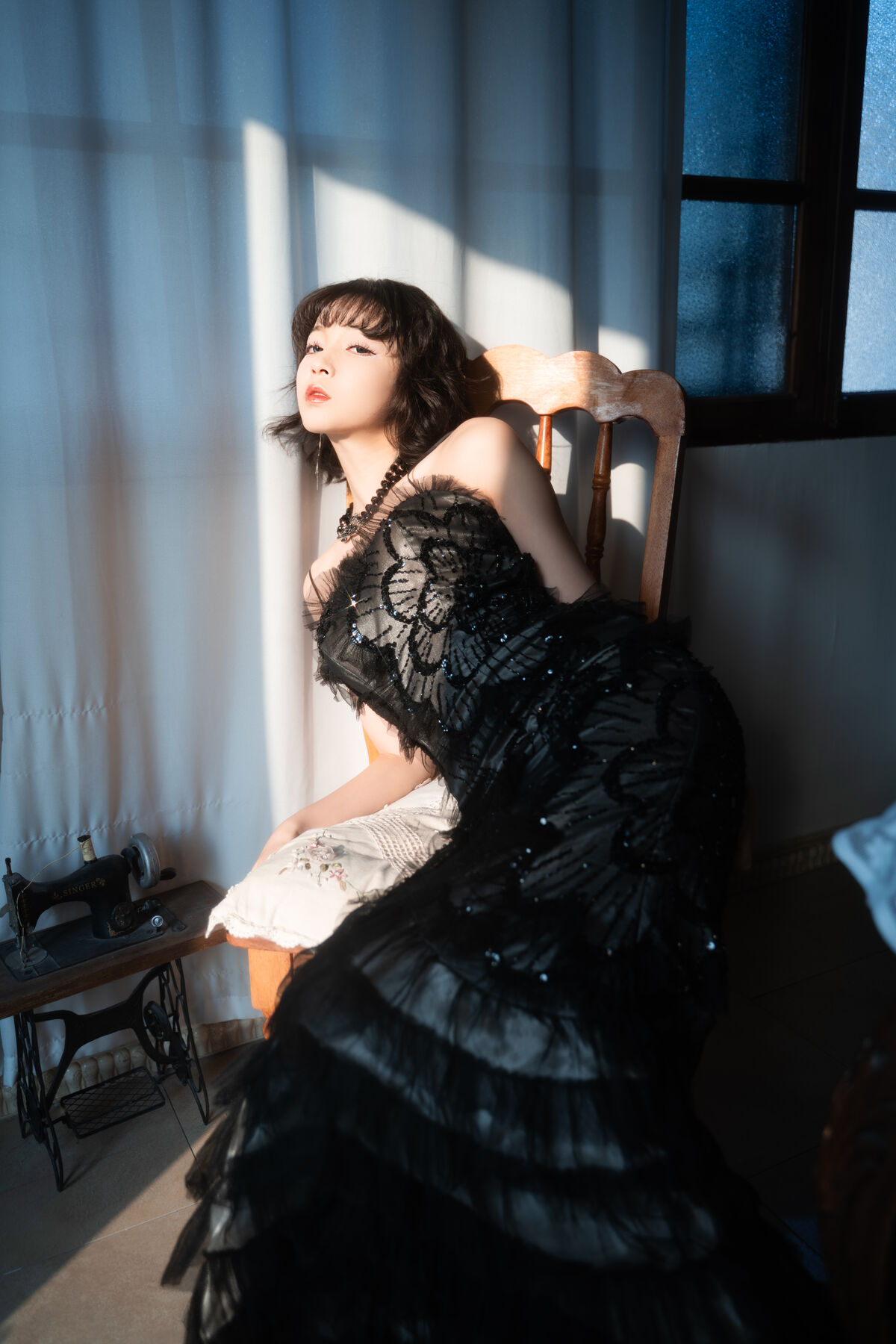 YiTuYu艺图语 Vol.8835 Yi Ming