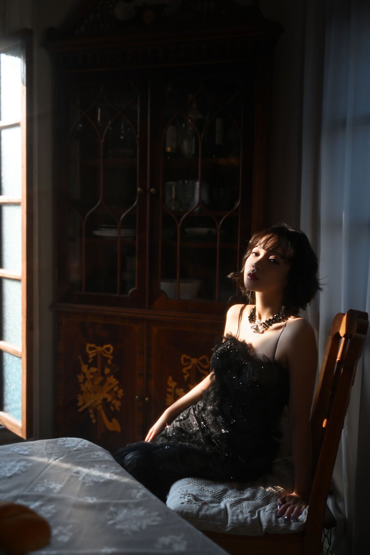 YiTuYu艺图语 Vol.8835 Yi Ming