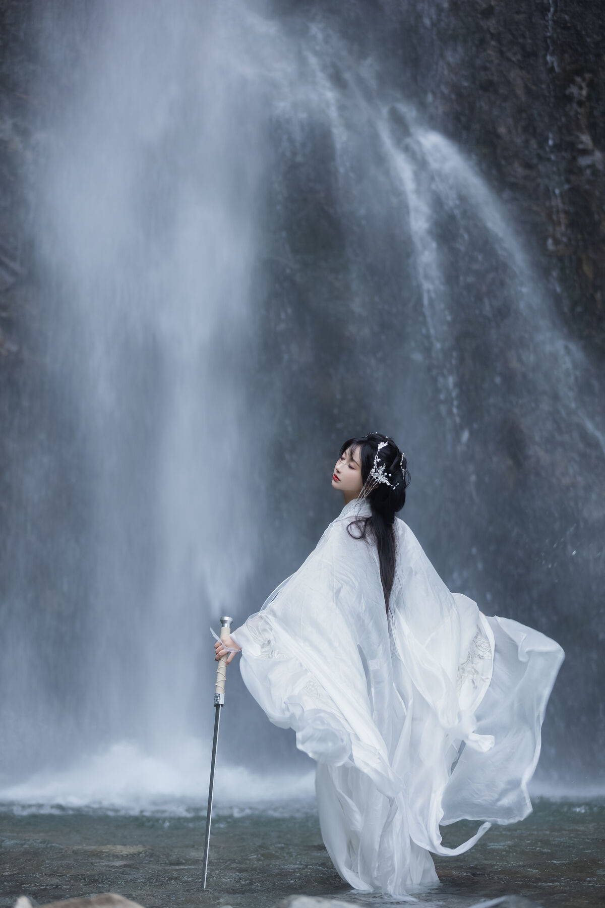 YiTuYu艺图语 Vol.8732 Qi Luo Sheng De Xiao Su Su