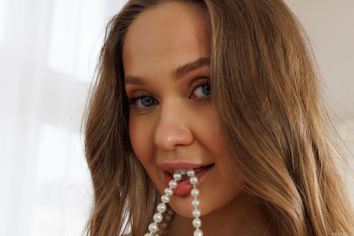 MetArt Eliness - Vintage Bed Part02