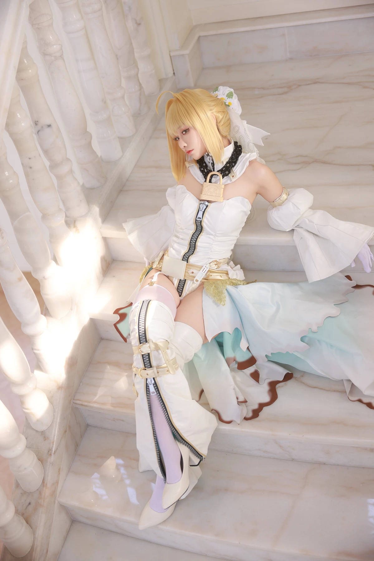 Cosplay G44不会受伤 – 尼禄花嫁
