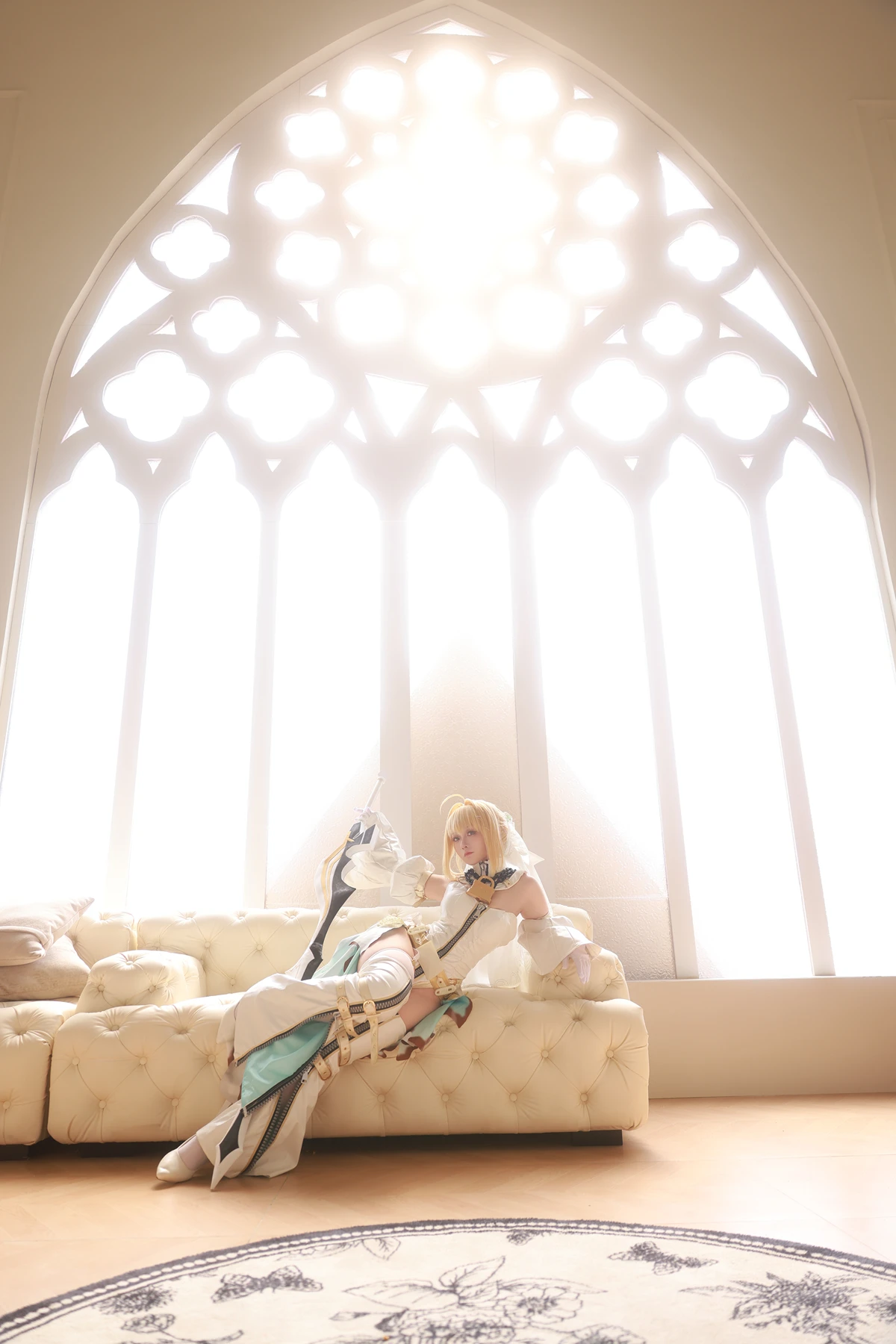 Cosplay G44不会受伤 – 尼禄花嫁