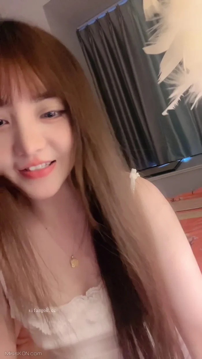 兮兮超乖_ 校花下海 首次大秀