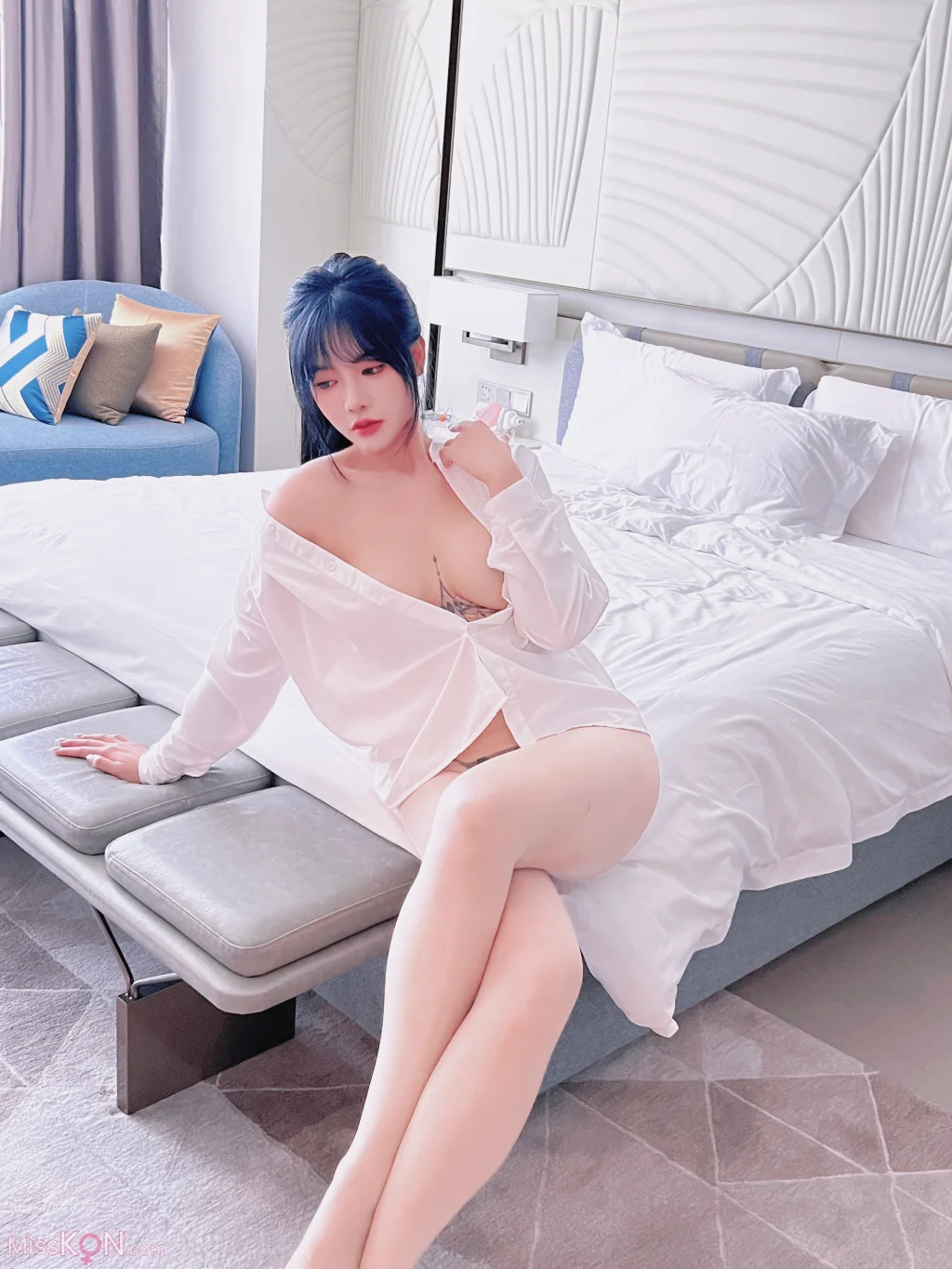 [内购无水印] Na Bi (娜比)_ 秀人网模特 学生装