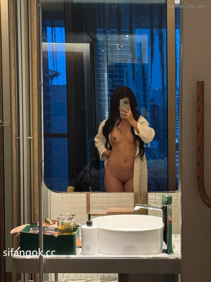 小黄帝Zoey_ 付费VIP 美臀小可爱露出性爱视图合集