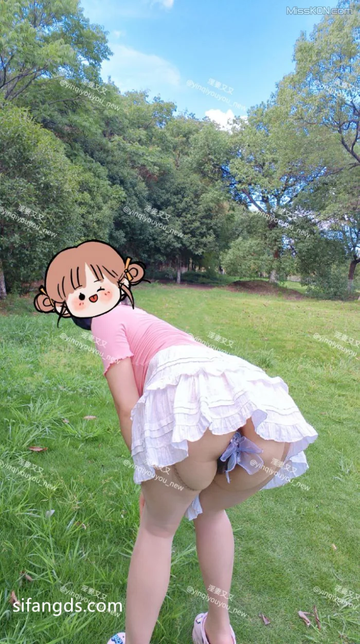 淫妻又又_ 熟女户外露出博主 Ep.003