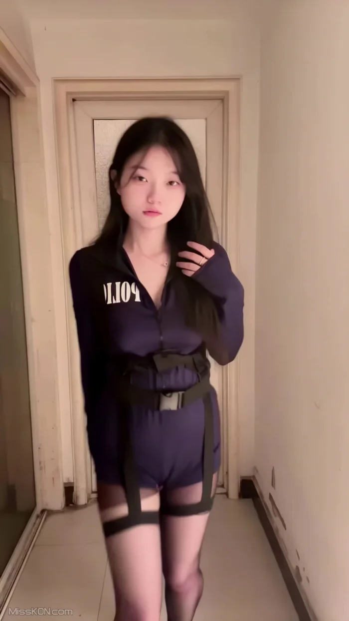 牛油果_ 可爱肉感小美女裸舞 全尺度视频合集