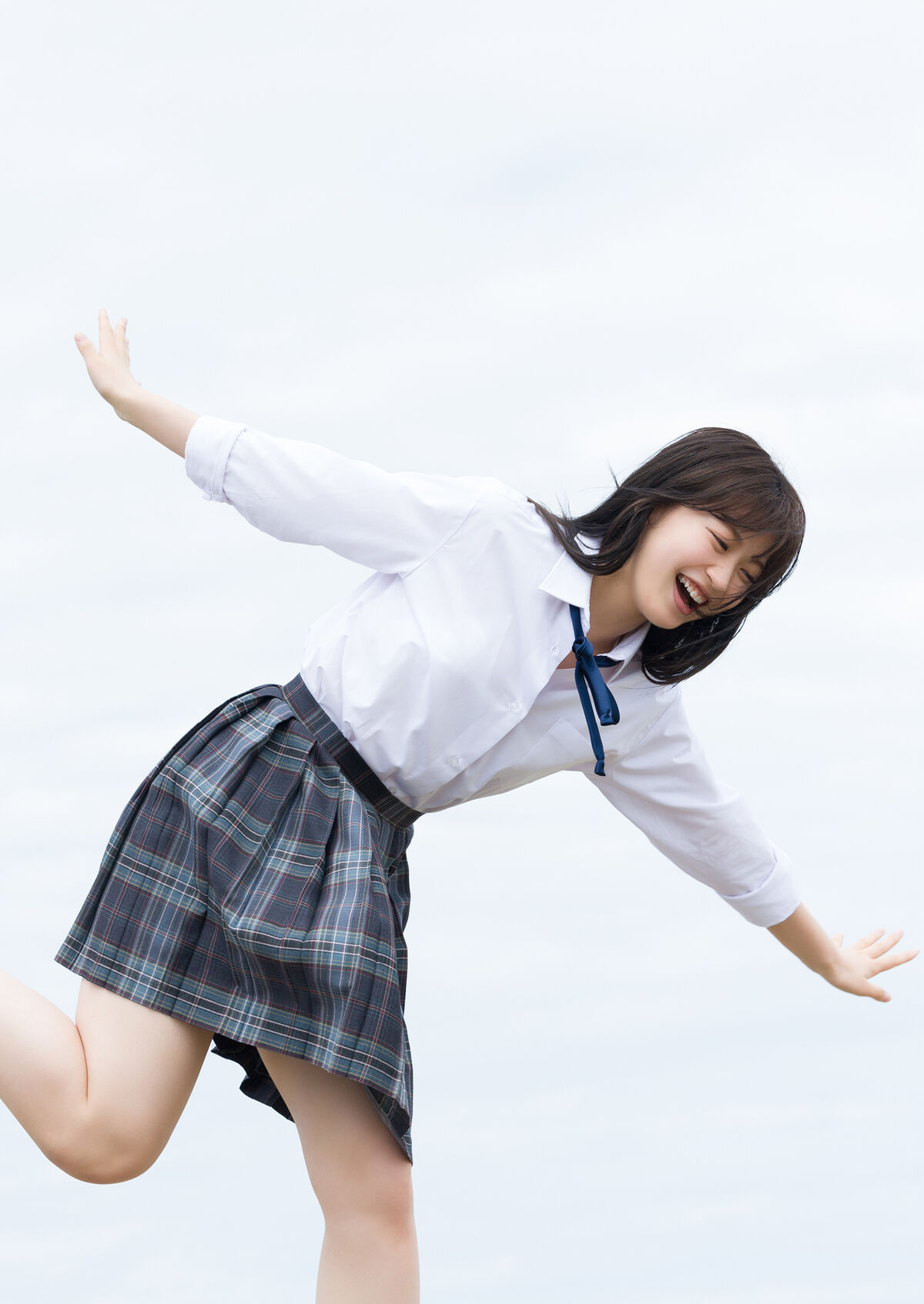 Saki Ishihara 石原さき - デジタル限定 YJ PHOTO BOOK 石原さき Mooove 写真集まだまだ成長中