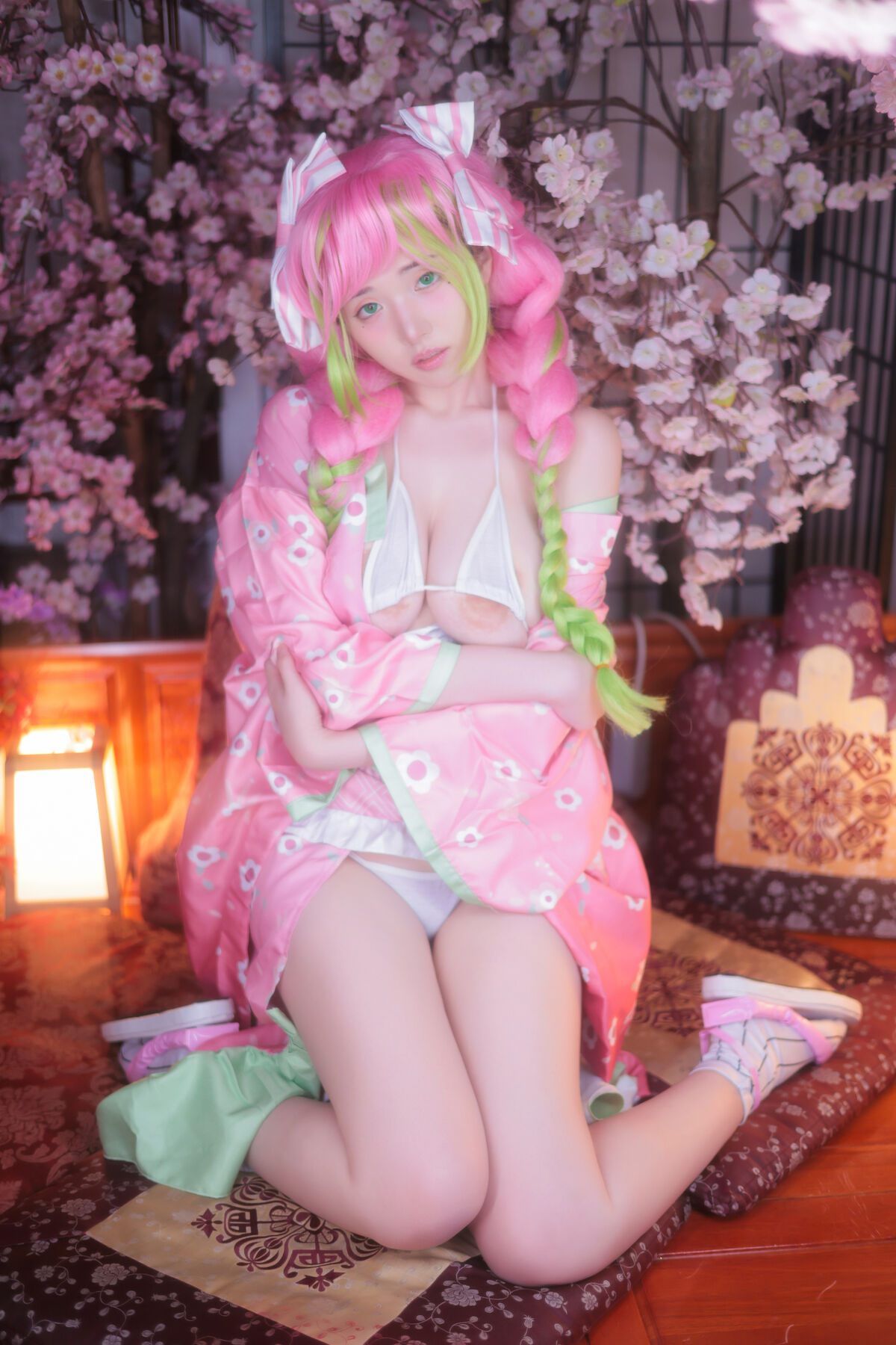 Yeon Woo 연우 - MITSURI Part02