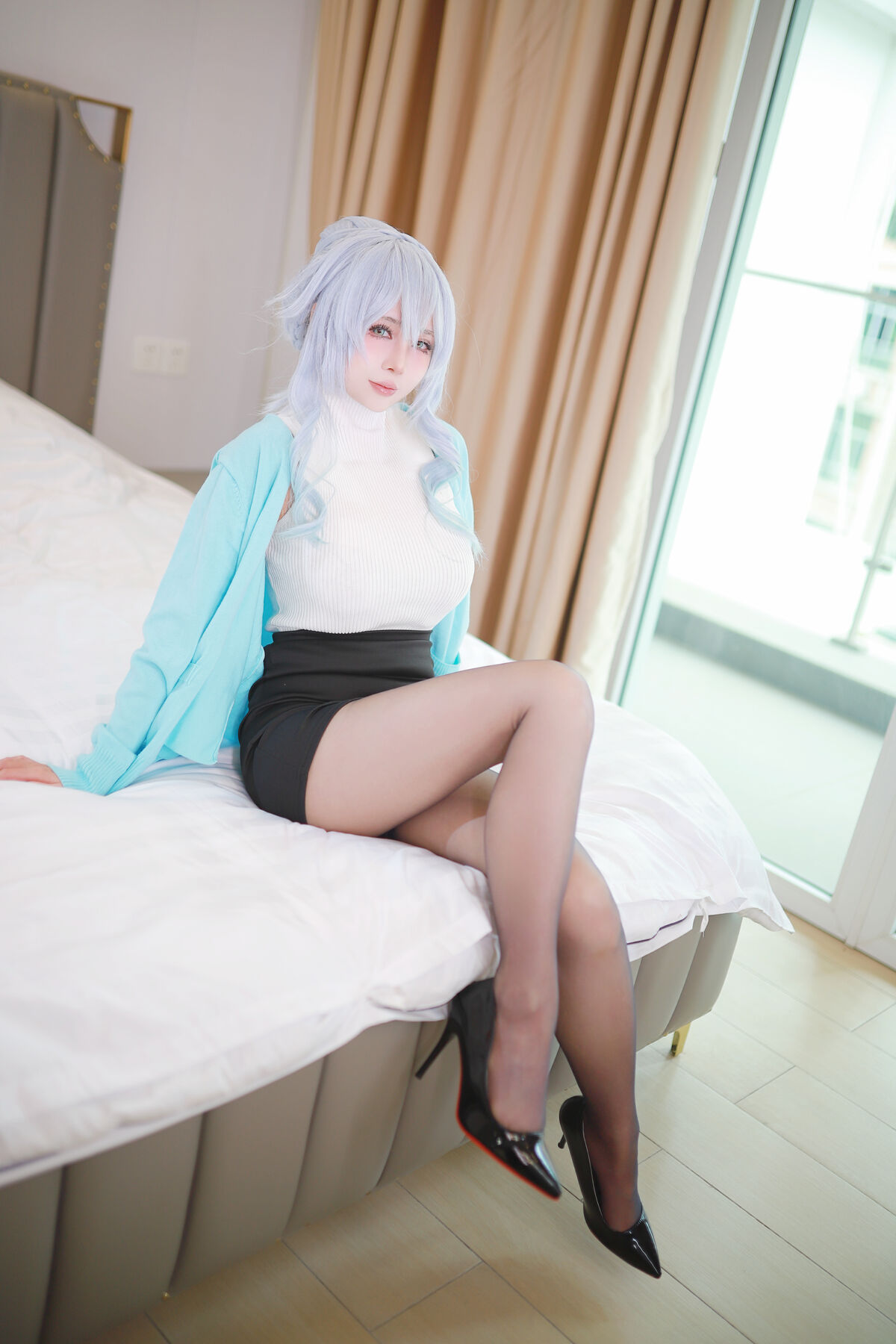 Coser@上杉绘梨落 - 深冬雪乃