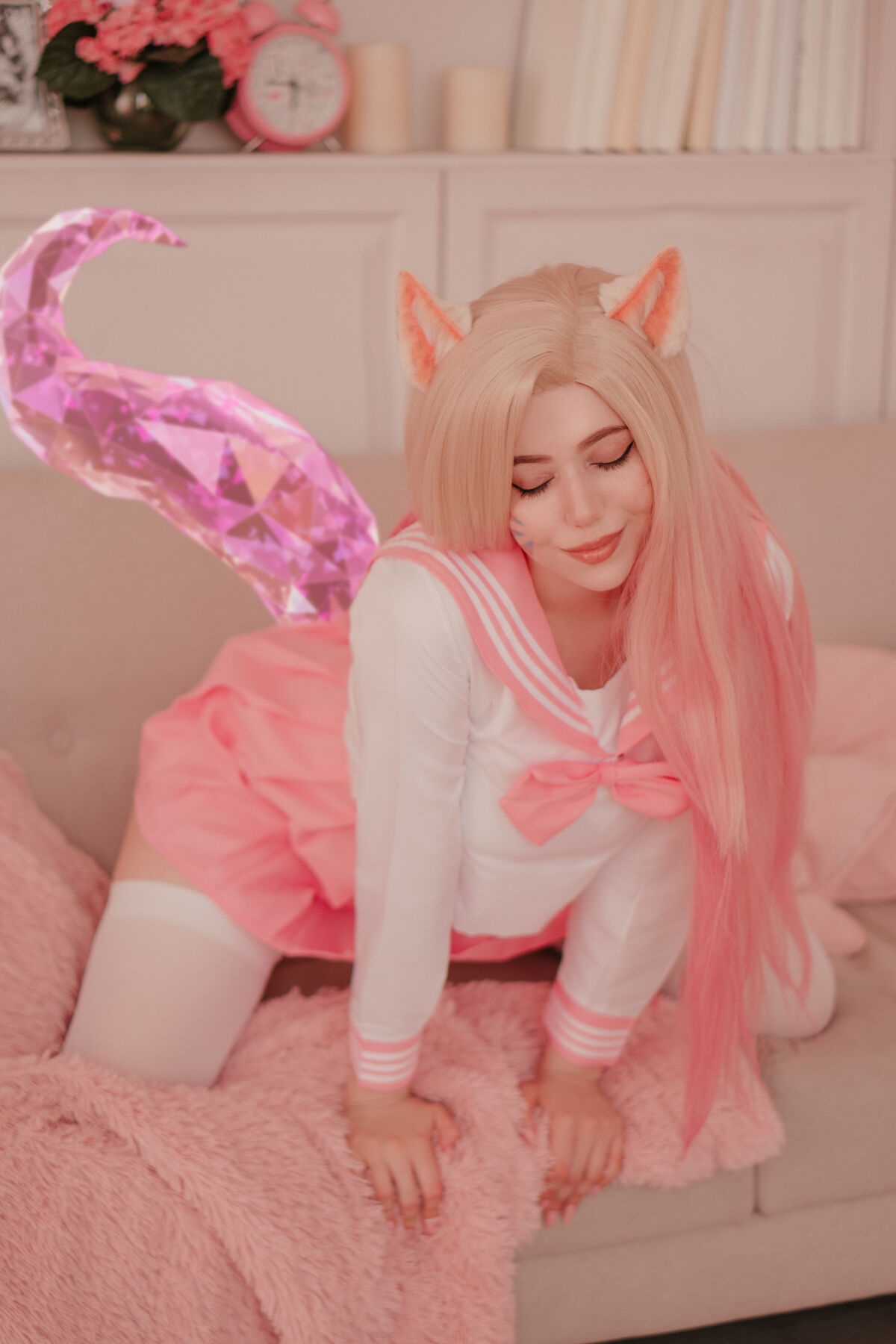 Coser@Alina Becker - Ahri Schoolgirl Part01