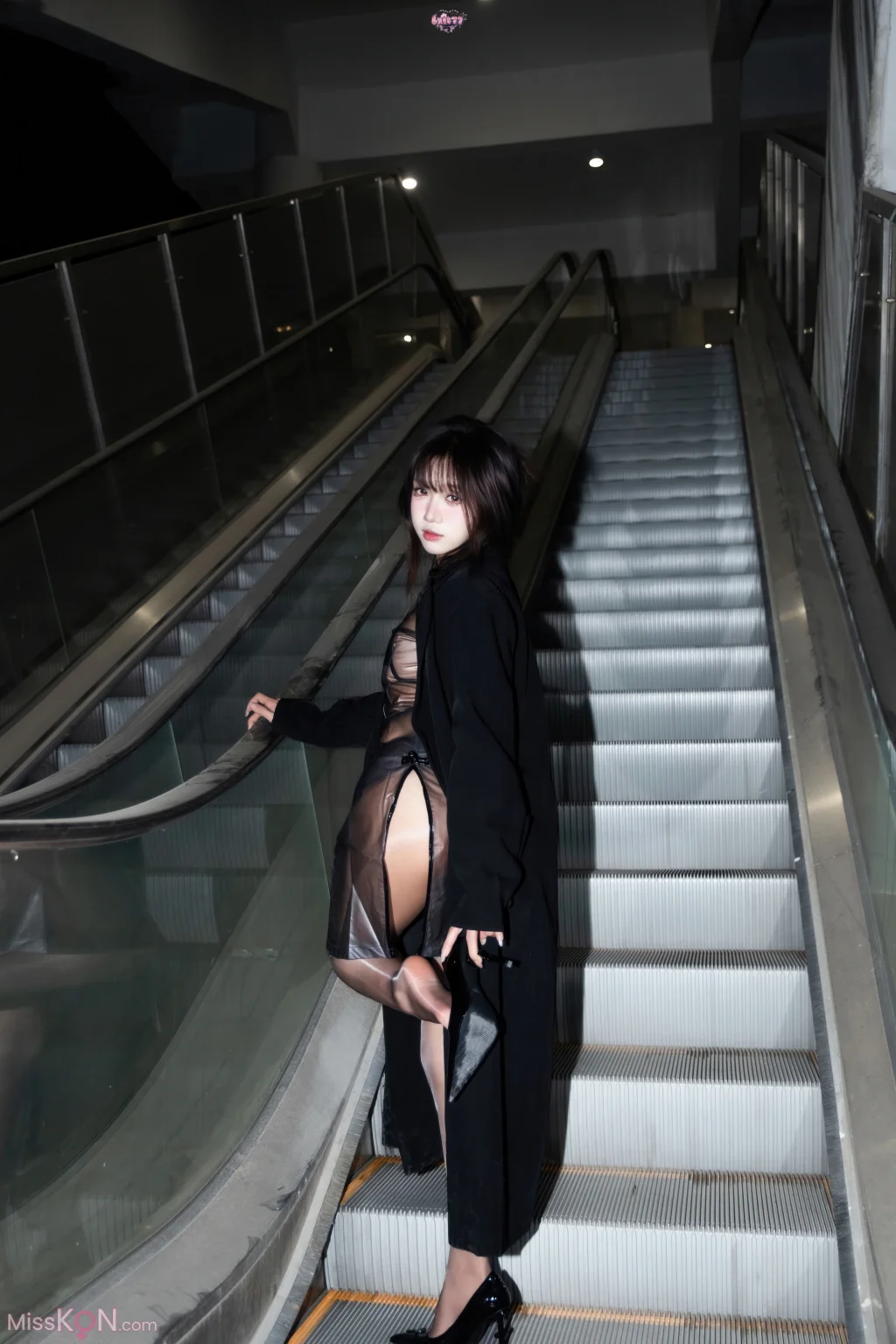 Coser@柒柒要乖哦_ 午夜邂逅