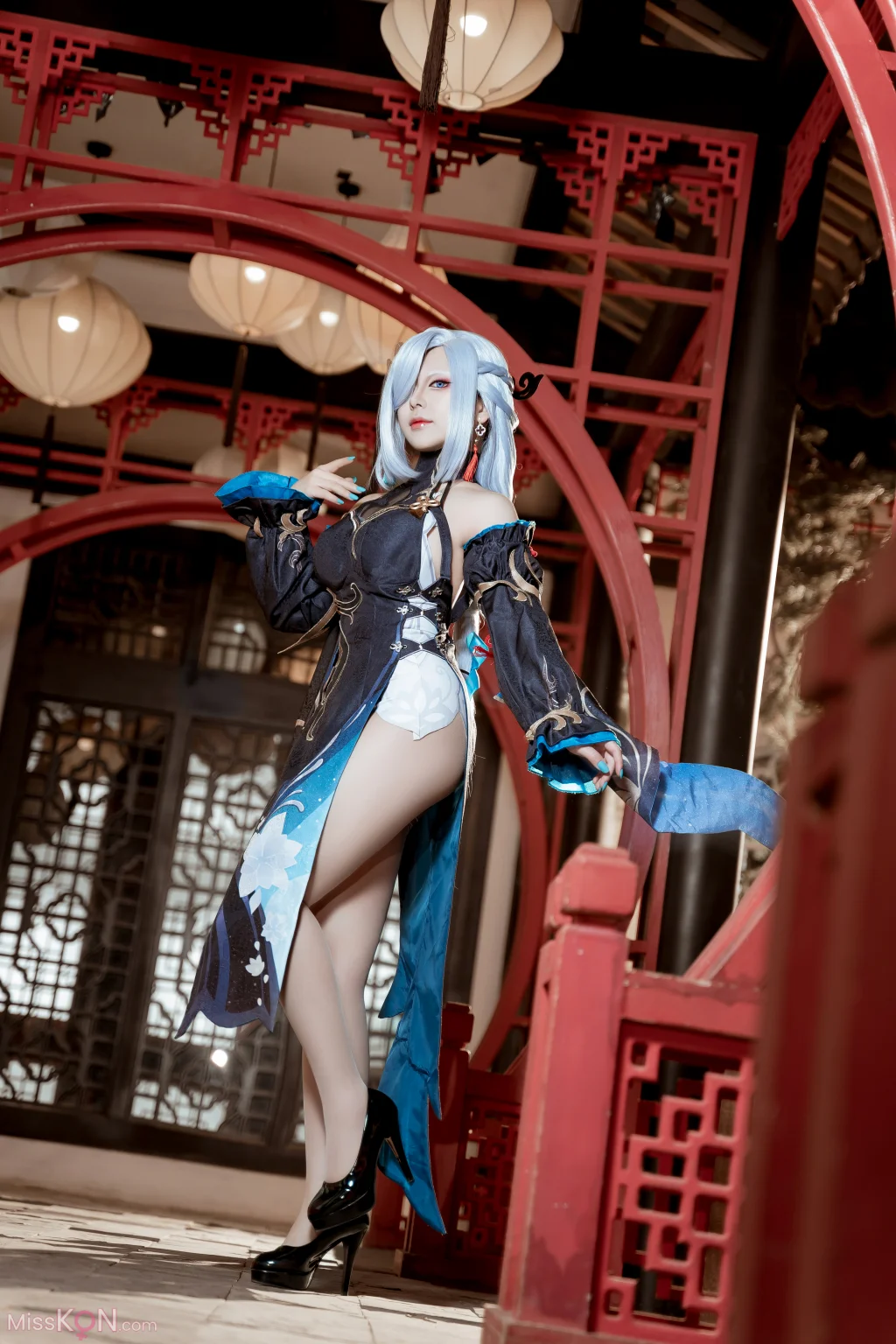 Coser@虎森森_ 原神 申鹤 冷花幽露