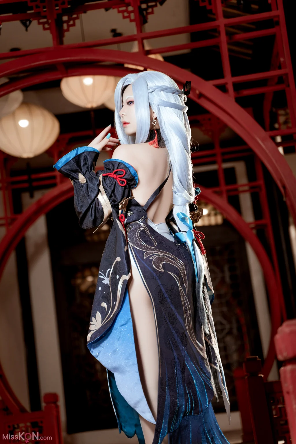 Coser@虎森森_ 原神 申鹤 冷花幽露