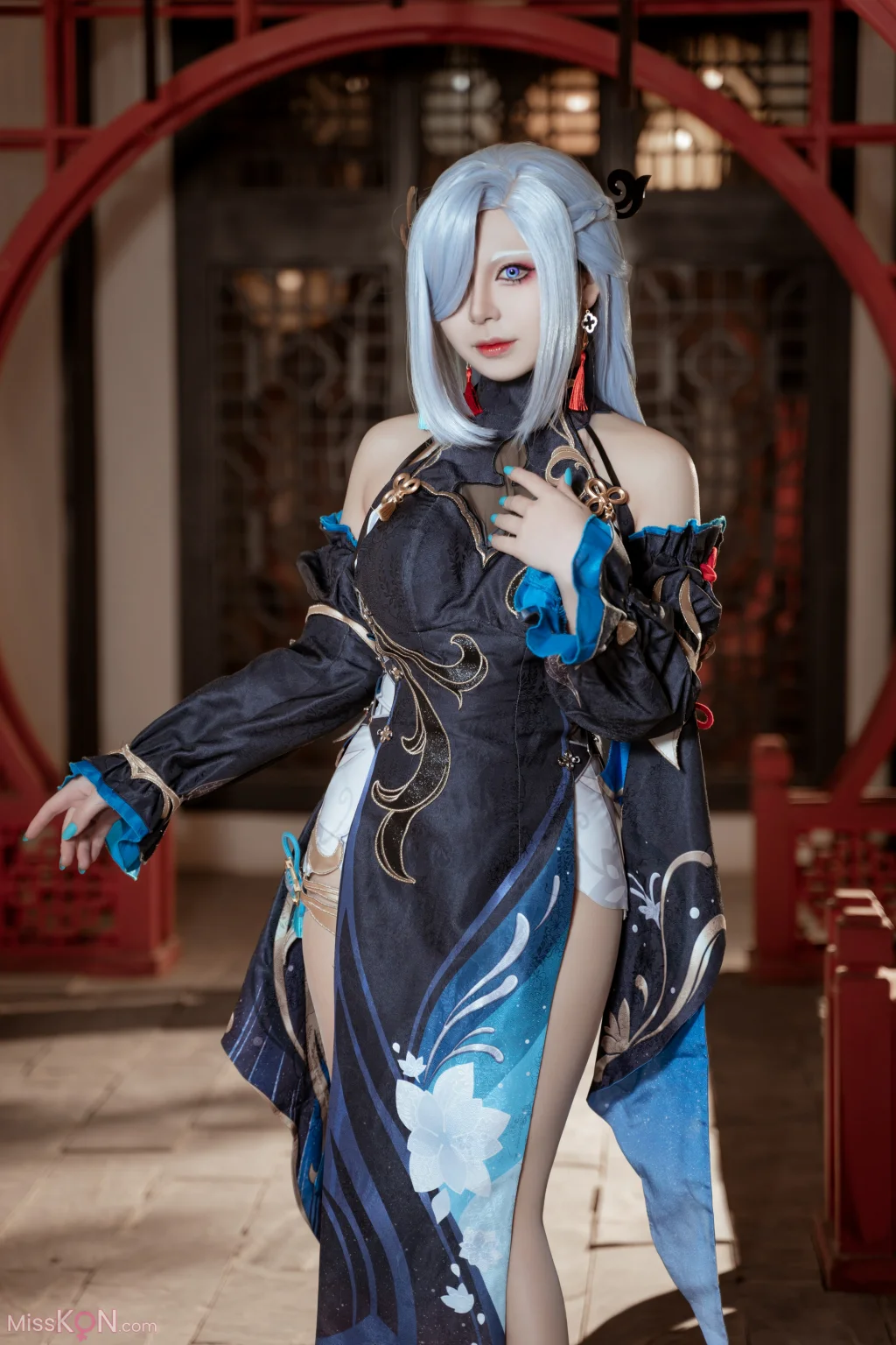 Coser@虎森森_ 原神 申鹤 冷花幽露