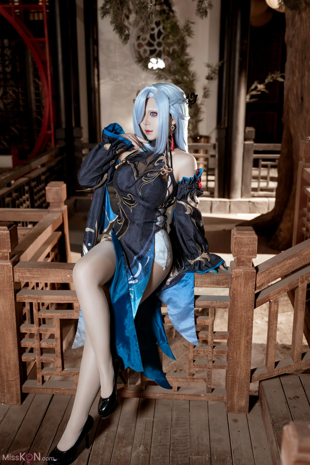 Coser@虎森森_ 原神 申鹤 冷花幽露