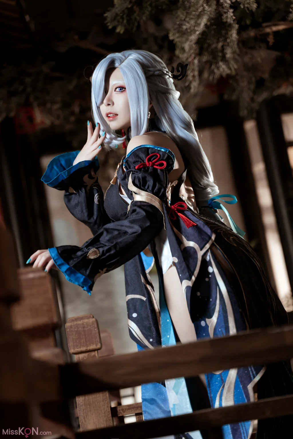 Coser@虎森森_ 原神 申鹤 冷花幽露