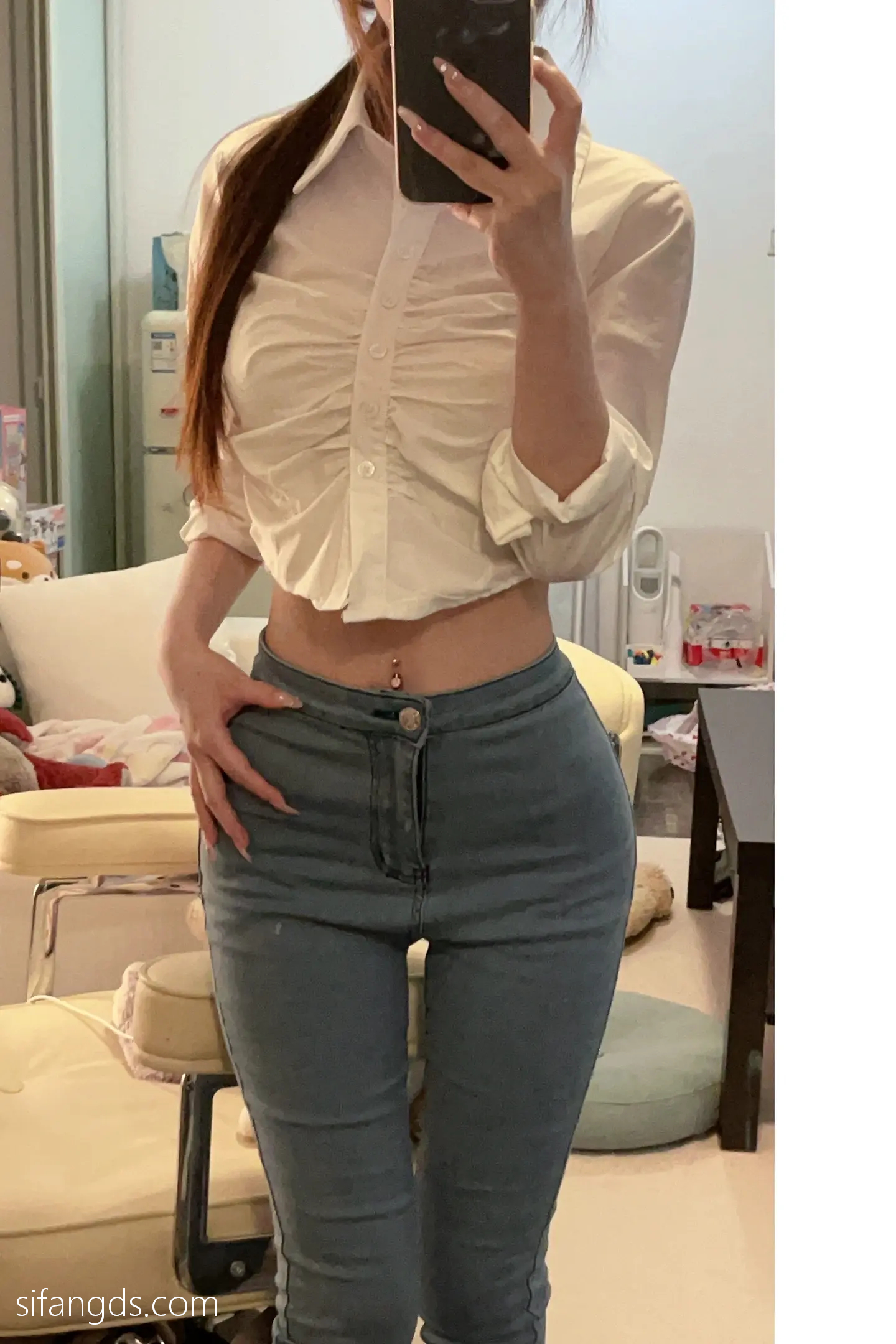 抖音反差女神『宥子oct9』最新定制道具自慰，风骚气质高挑身材男人看了就想侵犯穷人女神富人玩物精盆