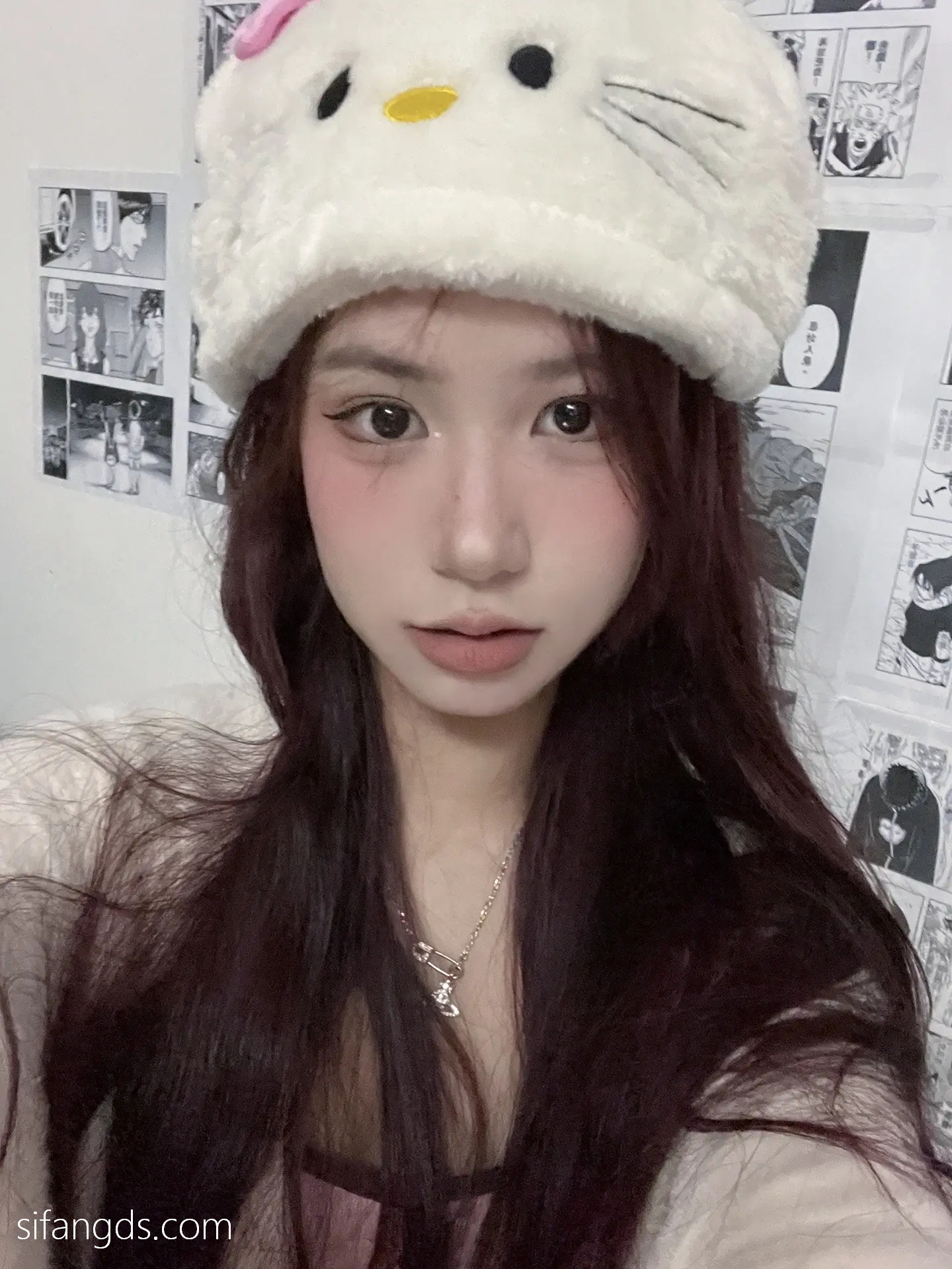 抖音反差女神『宥子oct9』最新定制道具自慰，风骚气质高挑身材男人看了就想侵犯穷人女神富人玩物精盆