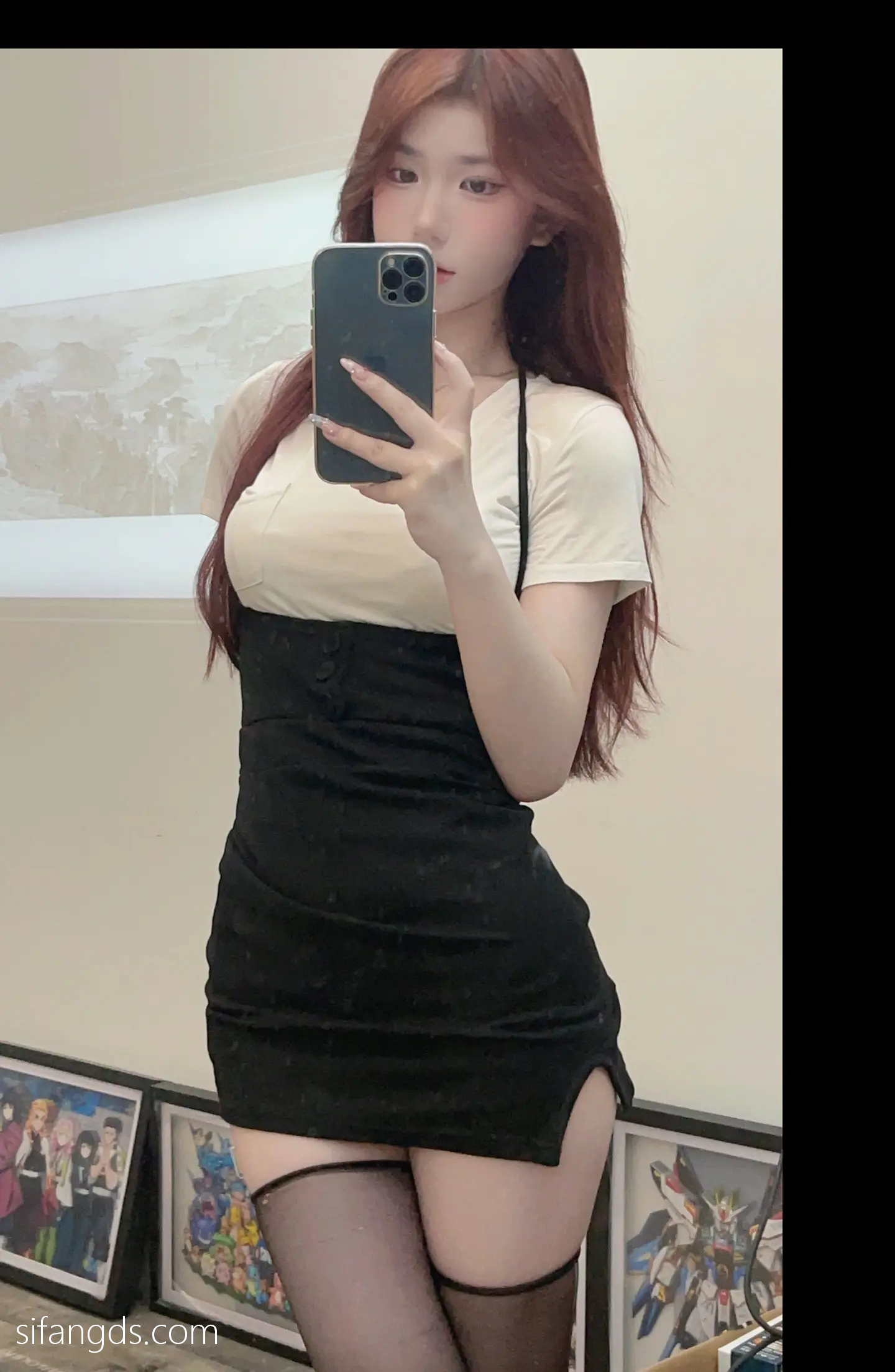 抖音反差女神『宥子oct9』最新定制道具自慰，风骚气质高挑身材男人看了就想侵犯穷人女神富人玩物精盆