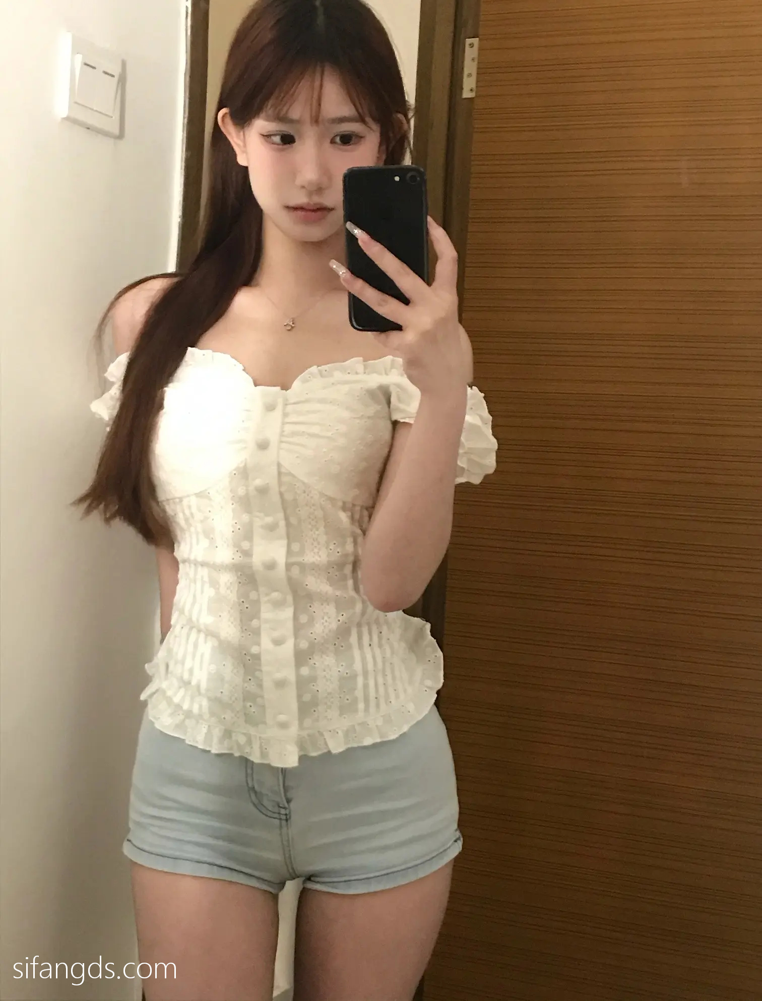 抖音反差女神『宥子oct9』最新定制道具自慰，风骚气质高挑身材男人看了就想侵犯穷人女神富人玩物精盆