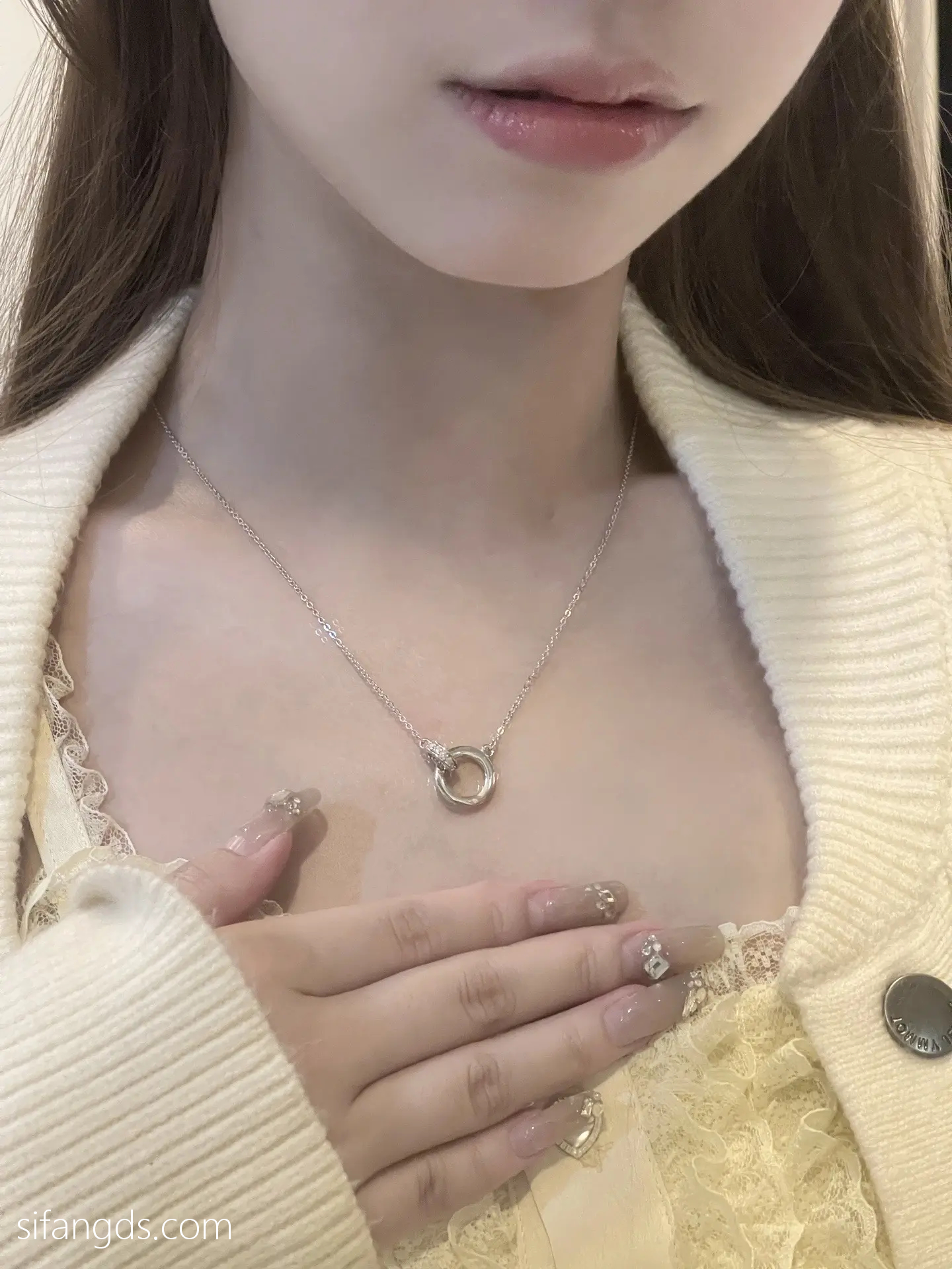 抖音反差女神『宥子oct9』最新定制道具自慰，风骚气质高挑身材男人看了就想侵犯穷人女神富人玩物精盆