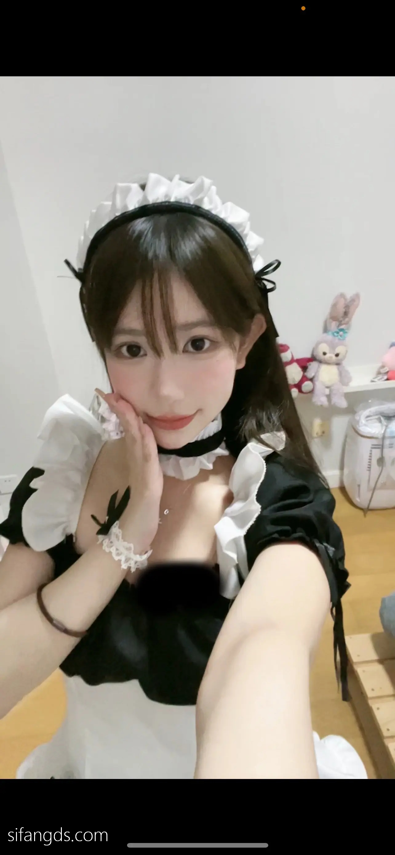 抖音反差女神『宥子oct9』最新定制道具自慰，风骚气质高挑身材男人看了就想侵犯穷人女神富人玩物精盆