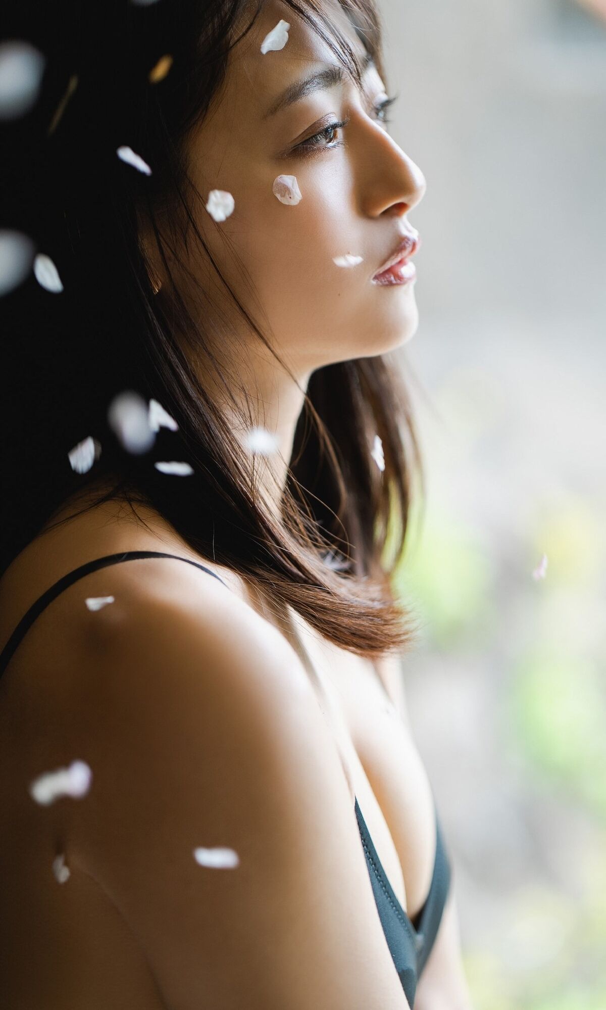 Sumipon すみぽん - デジタル限定 高倉菫写真集トラベリング 週プレ PHOTO BOOK