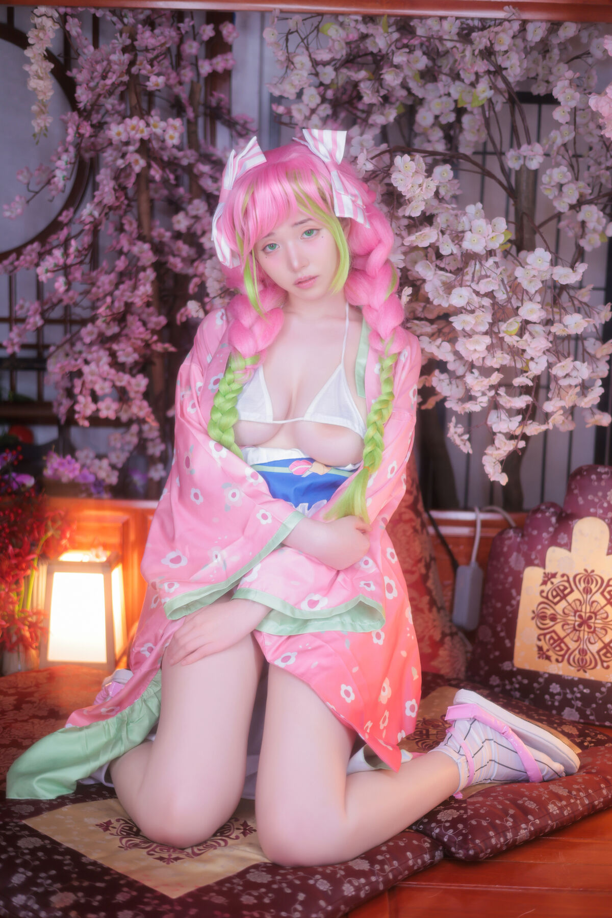 Yeon Woo 연우 - MITSURI Part02