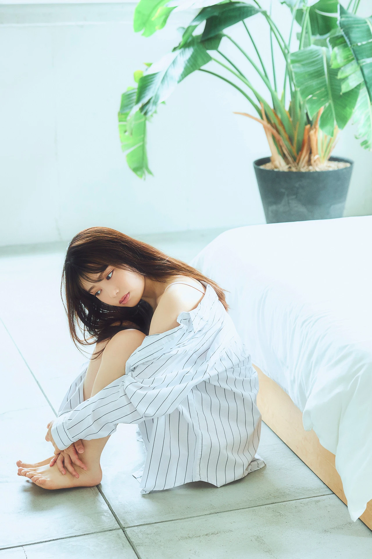 Akari Akase あかせあかり, FLASHデジタル写真集 「Pure」 Set.01