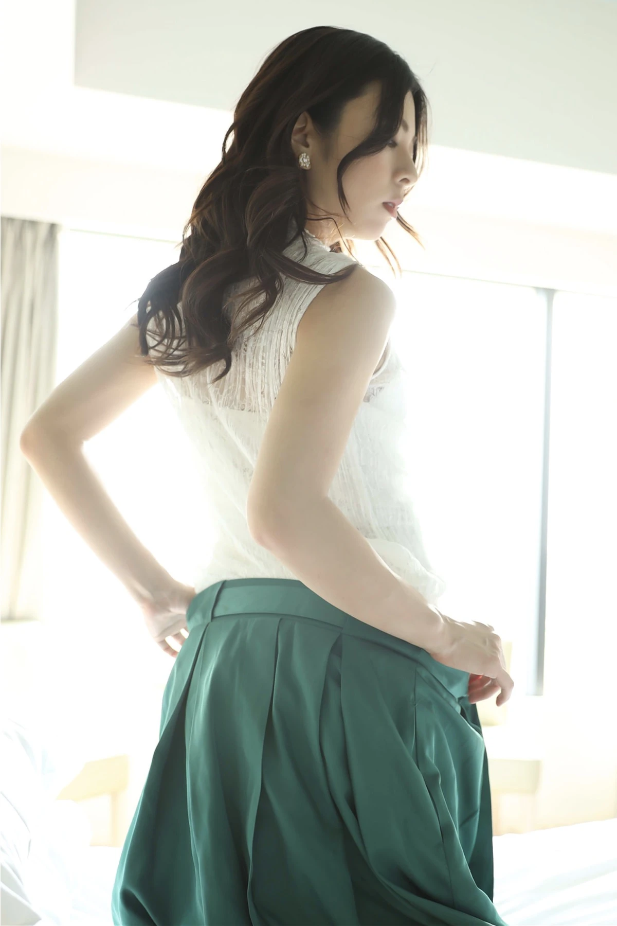 Azusa Natsume 夏愛あずさ, 鼻にかかった甘い喘ぎ声が男心をくすぐる小悪魔妻 Set.01